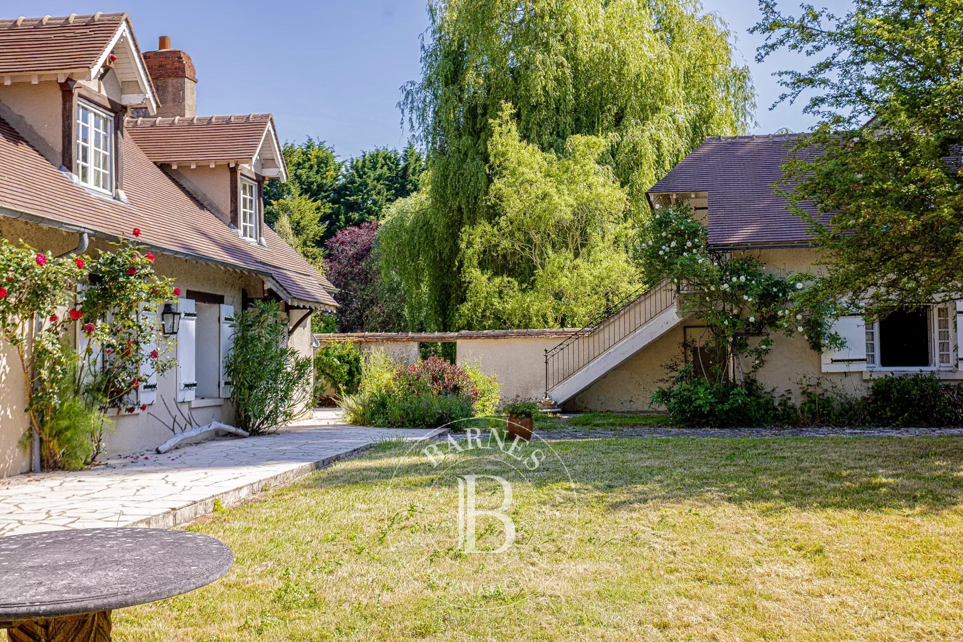 Propriété Ladon  -  ref 85935811 (picture 1)
