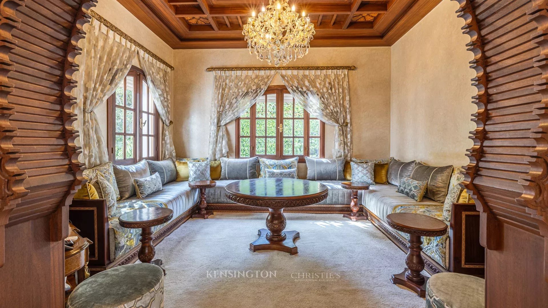 4 Bedroom Villa/Townhouse's Image 8
