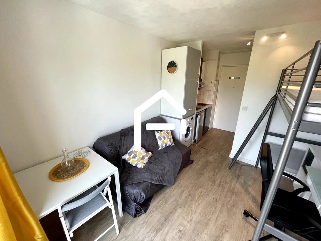 À louer : T1 meublé 15m² Toulouse, Casselardit (Avenue Gde Bretagne) , parking sous-sol