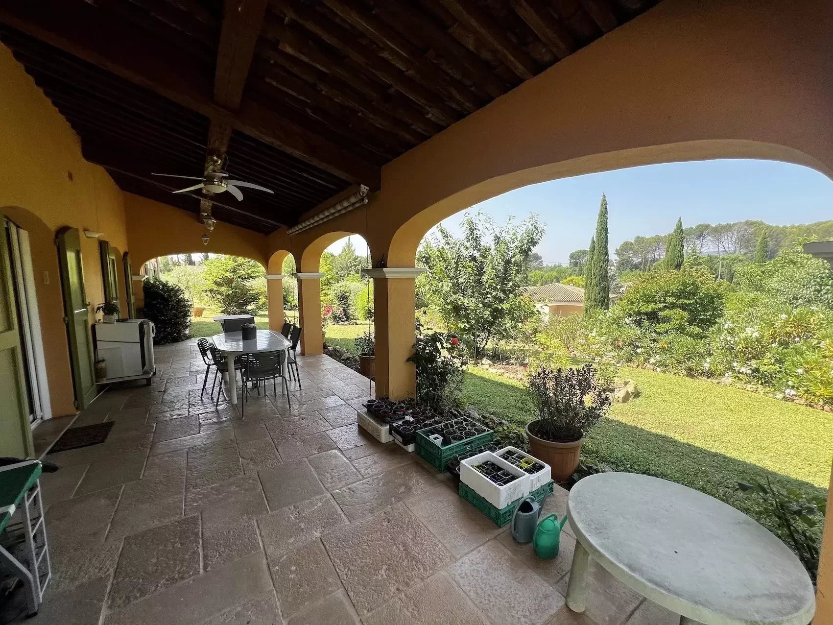 COTIGNAC TRES BELLE VILLA AVEC OLIVERAIE