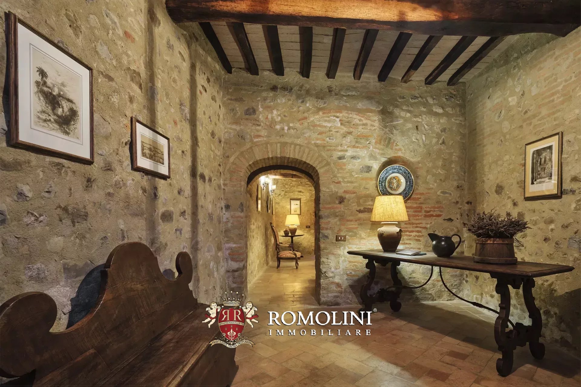 15 Bedroom Villa/Townhouse's Image 57