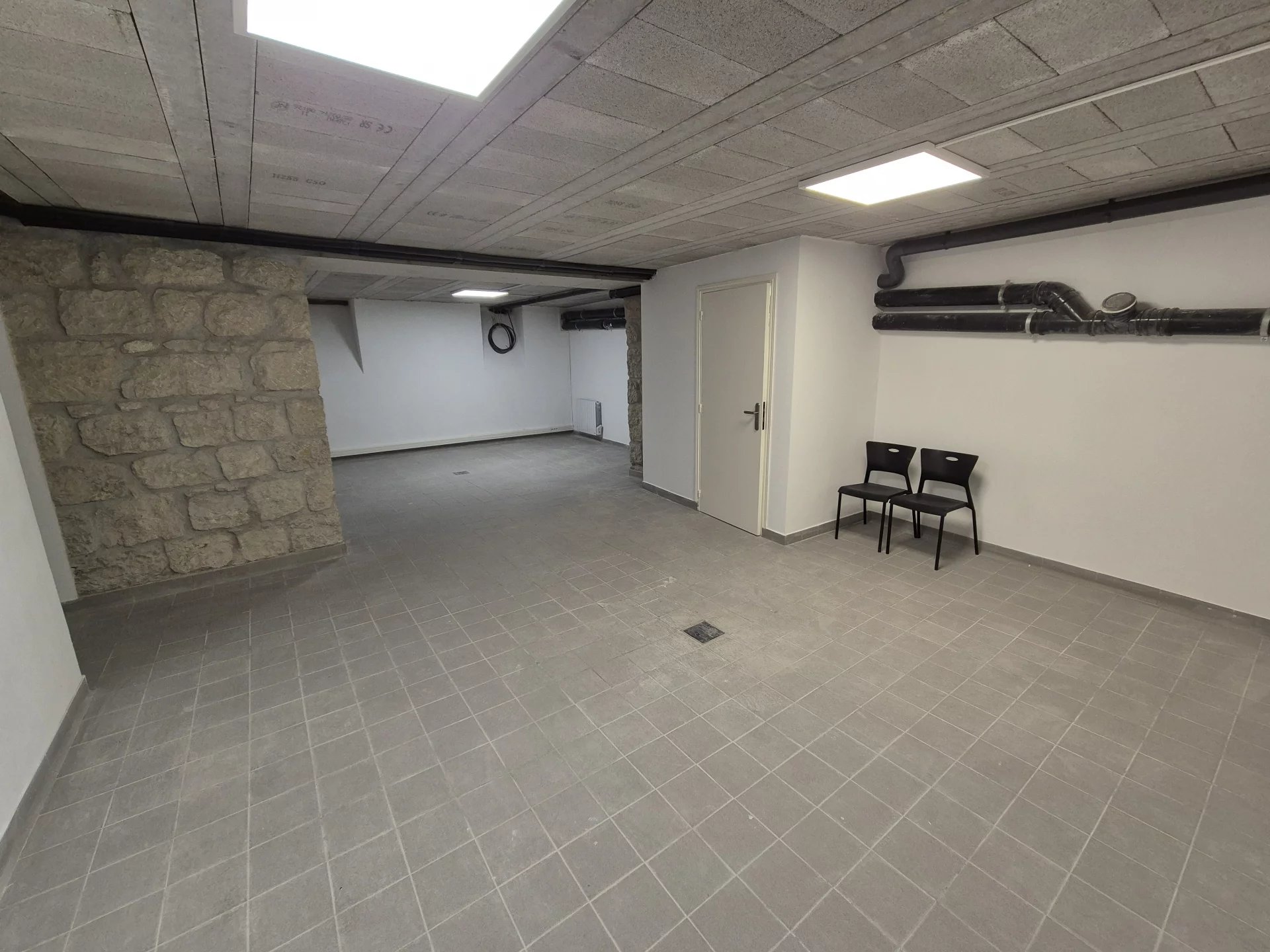 МИЛАЯ - ГАМБЕТТА - ОФИСЫ