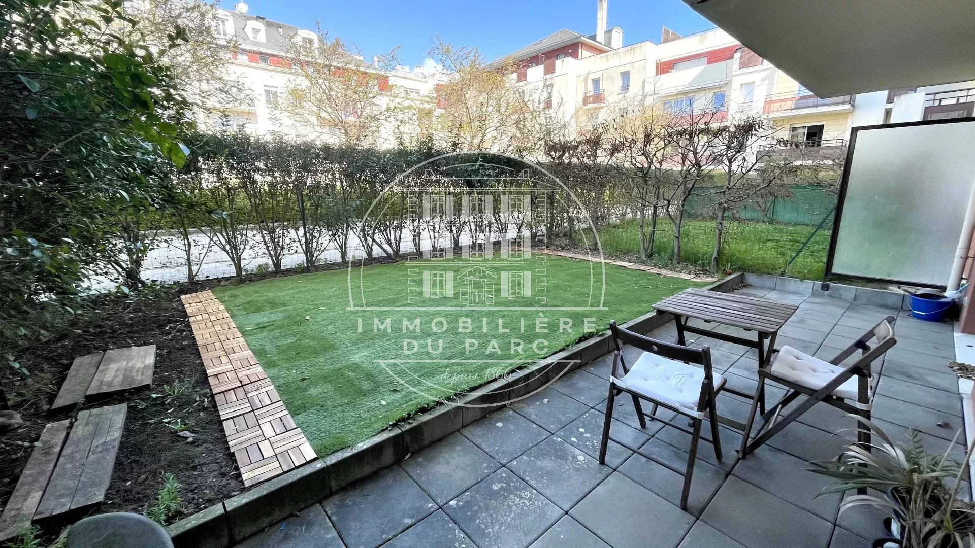Agence immobilière de 