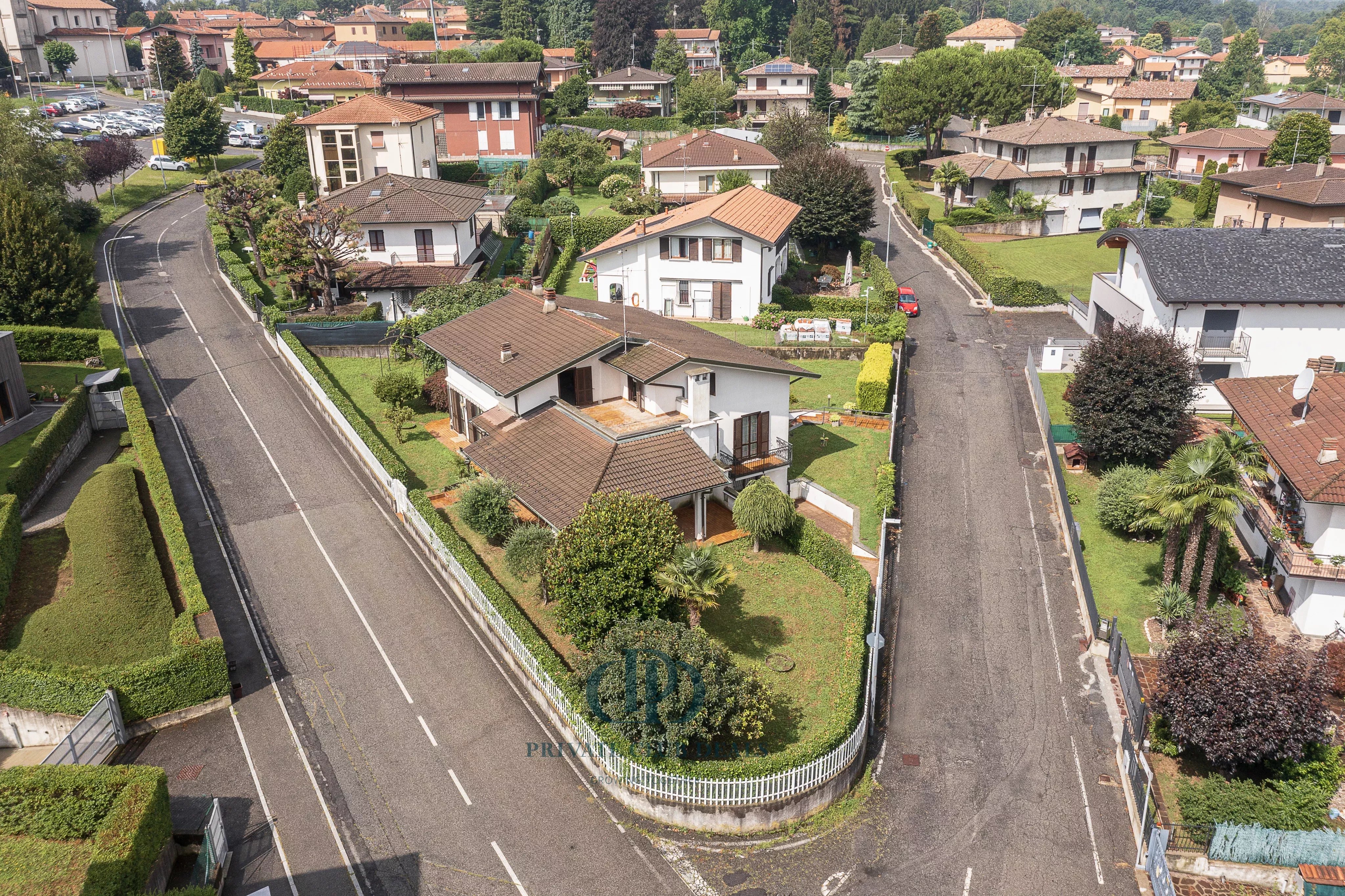 Villa Olgiate Comasco