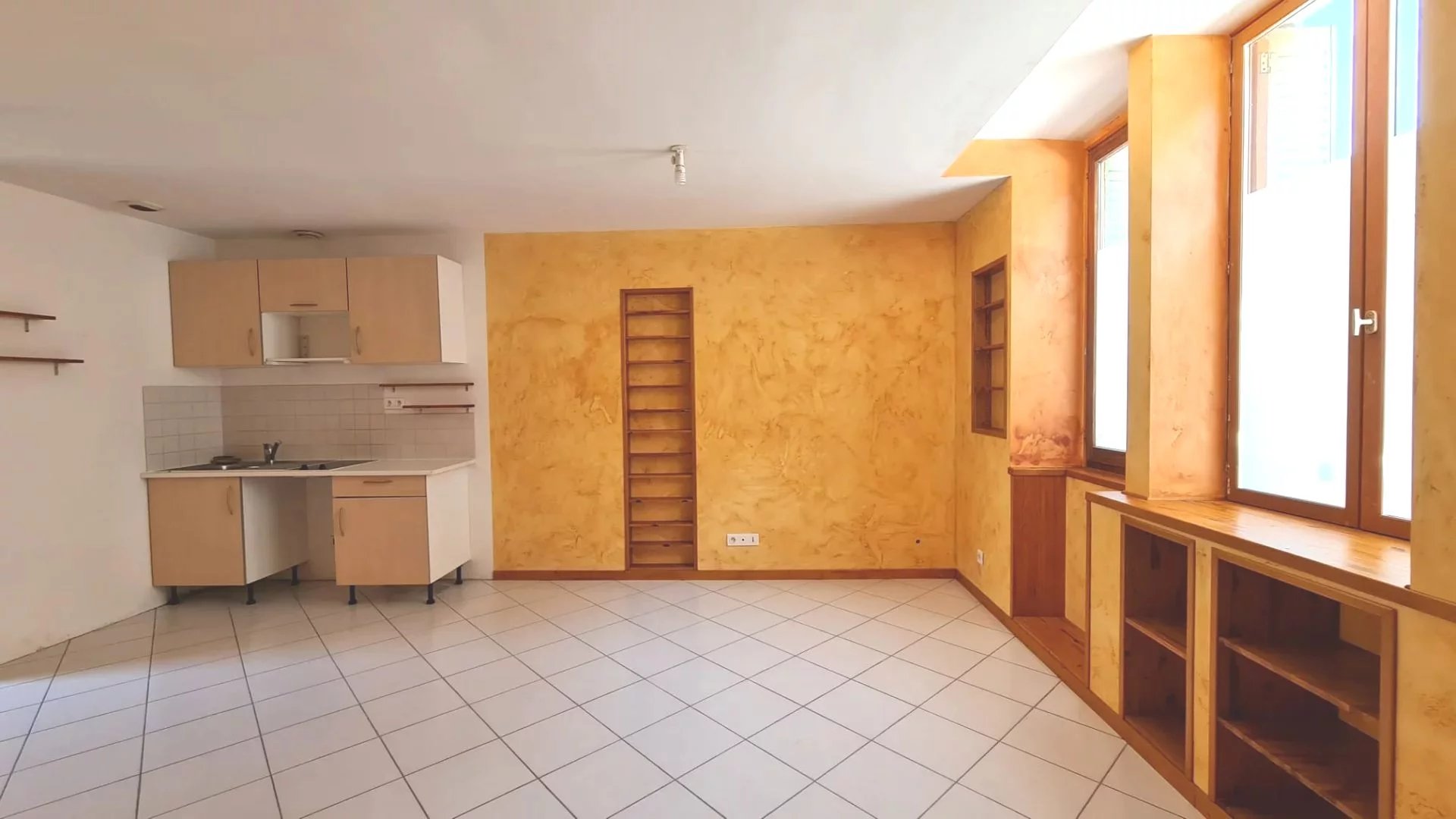 Studio 29m² avec terrasse proche hypercentre d'Aix-Les-Bains