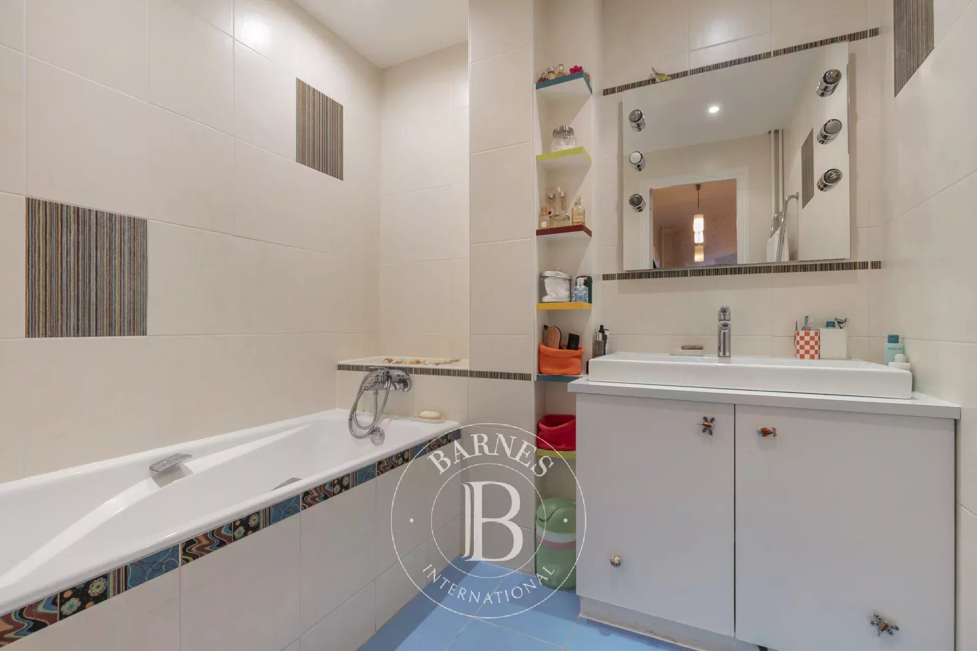 Daire Paris 8ème - picture 20