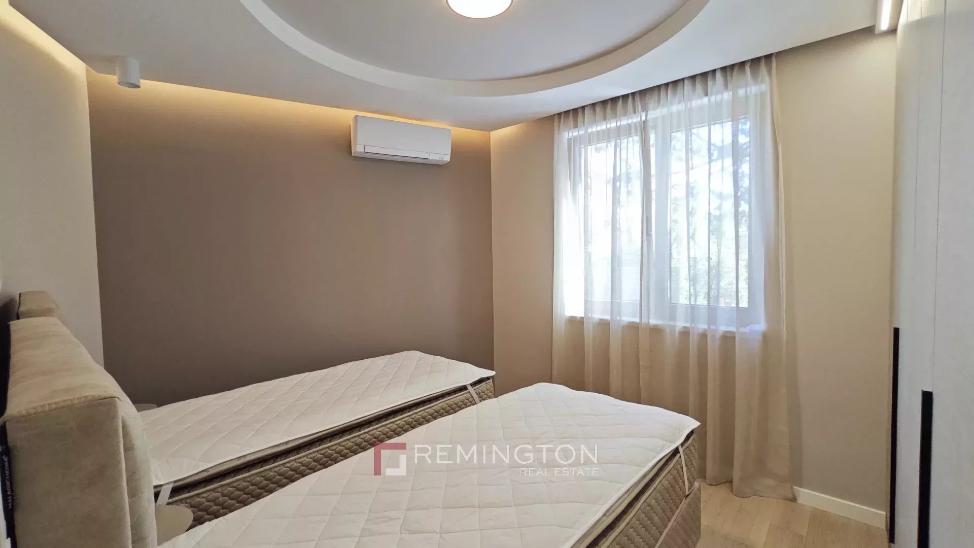 2 Bedroom Apartment/Flat's Image 7