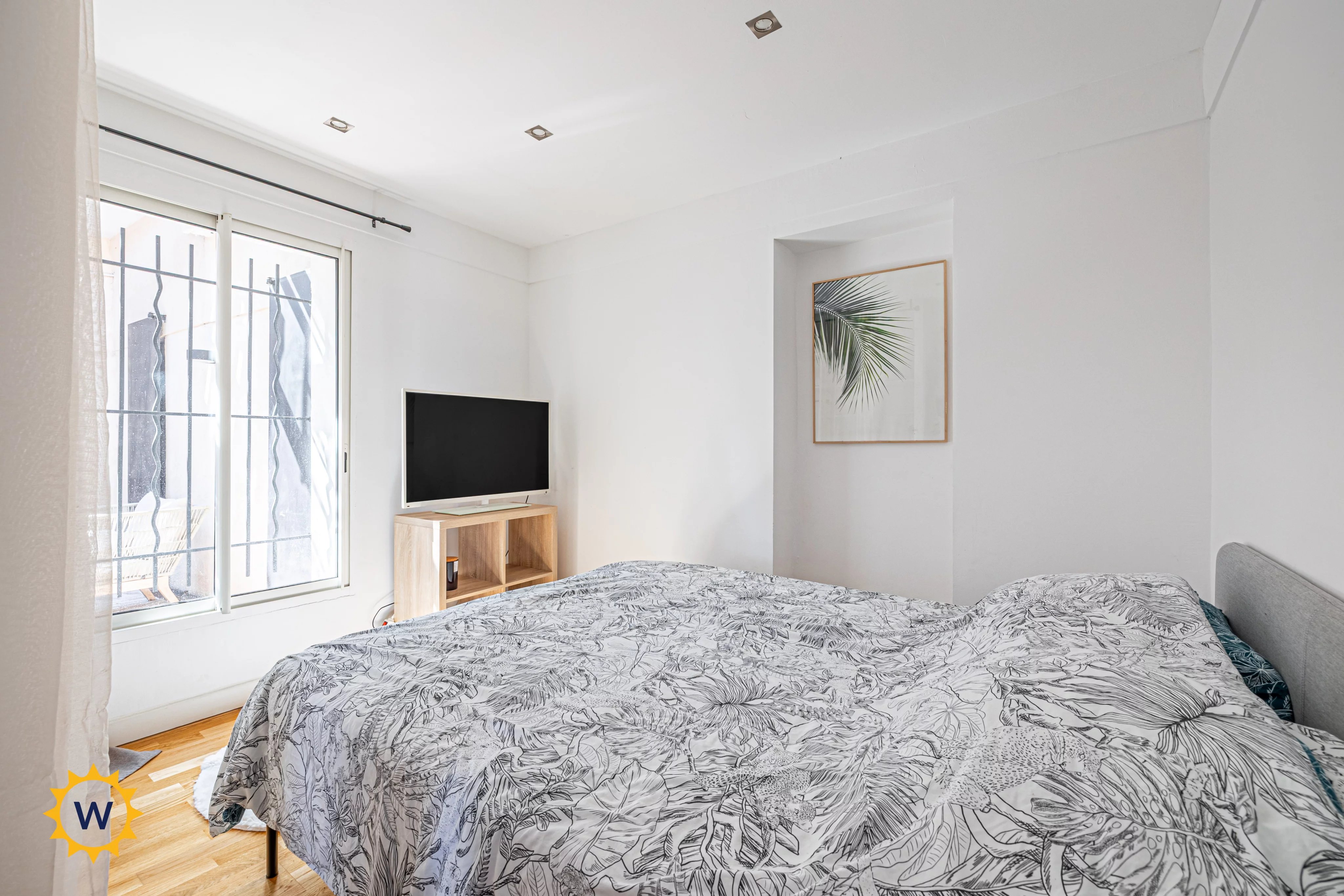 NICE CENTRE/OUEST - 3 PIECES MEUBLE — photo 10