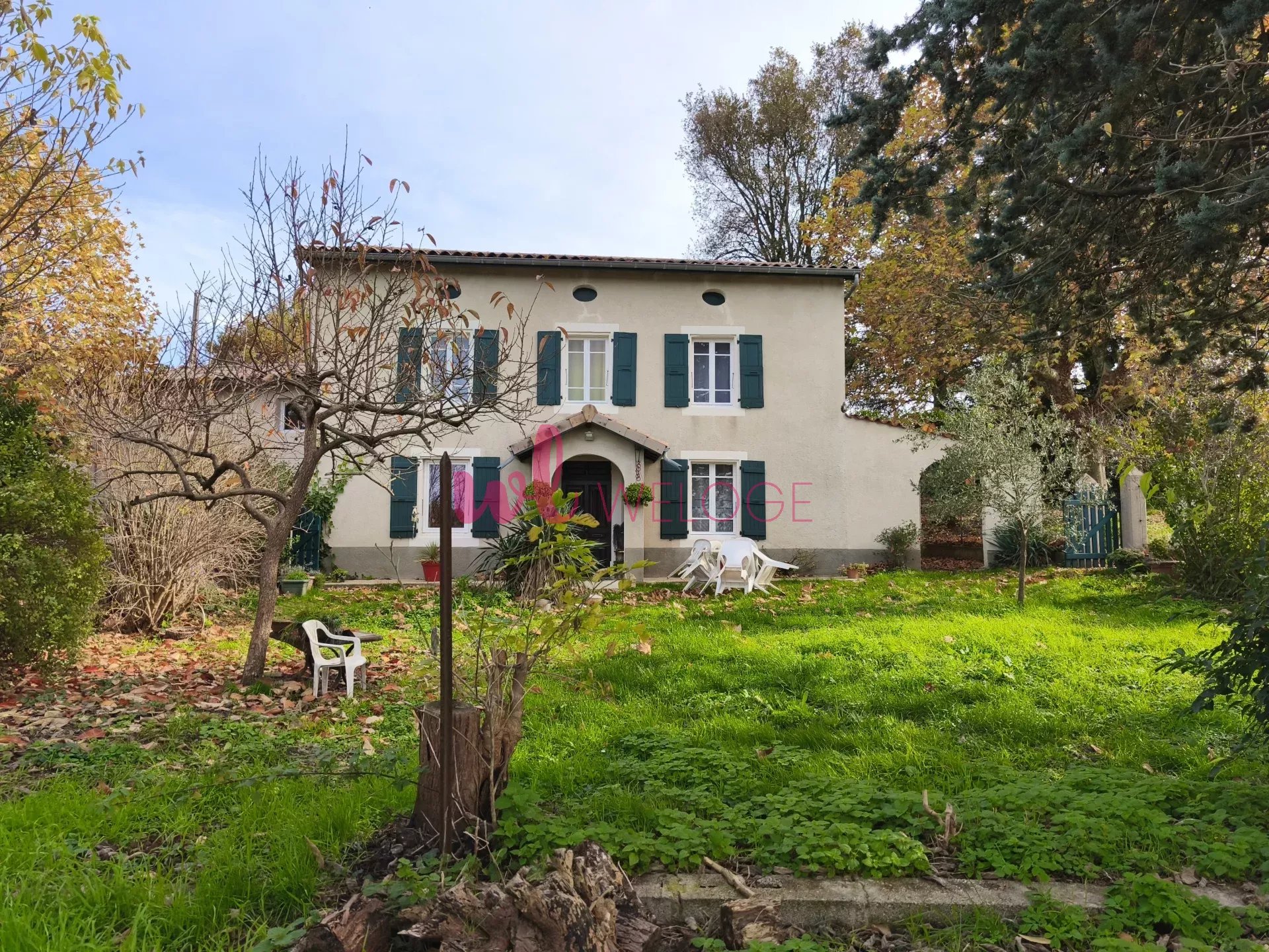 Agence immobilière de 