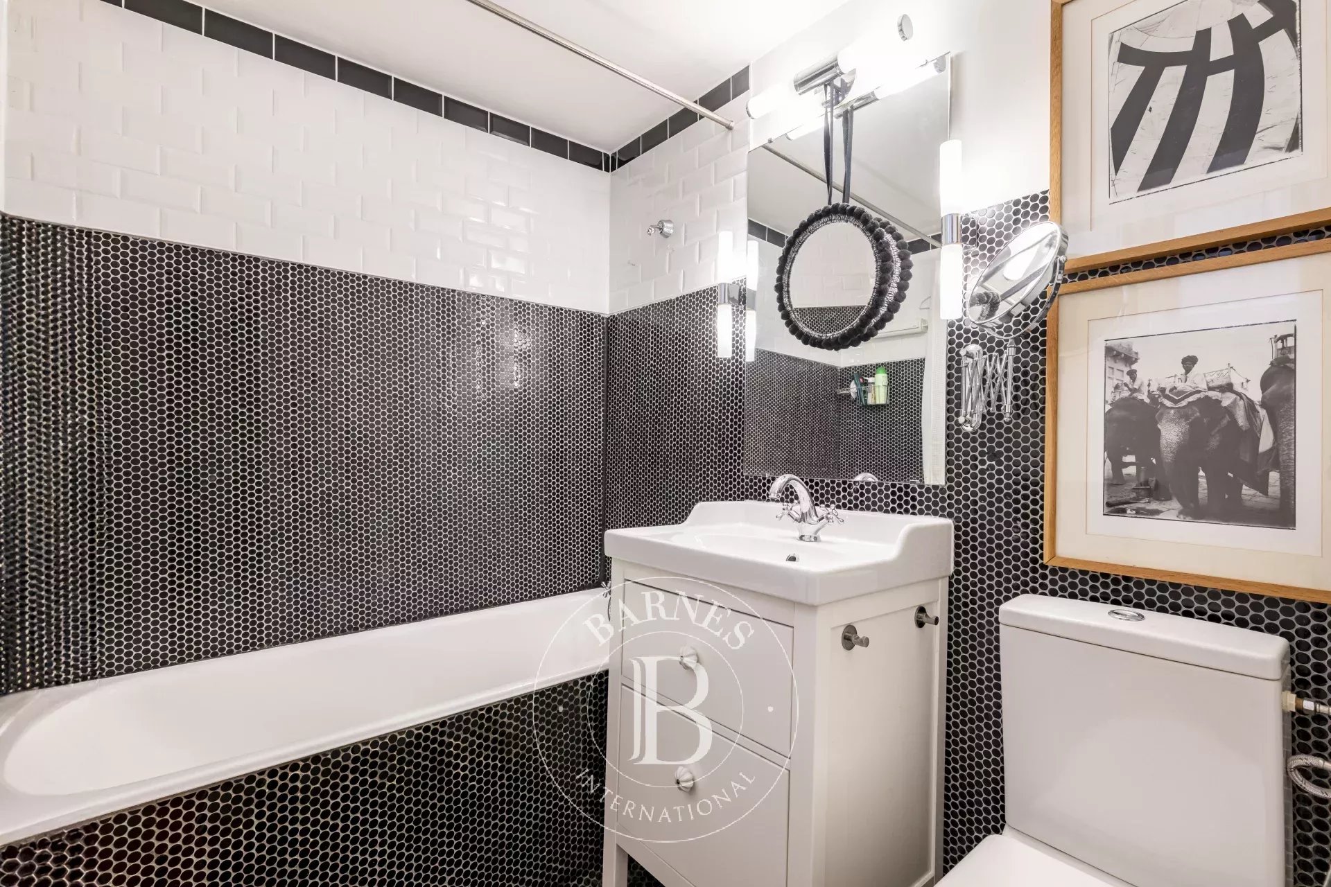 Daire Paris 4ème - picture 17