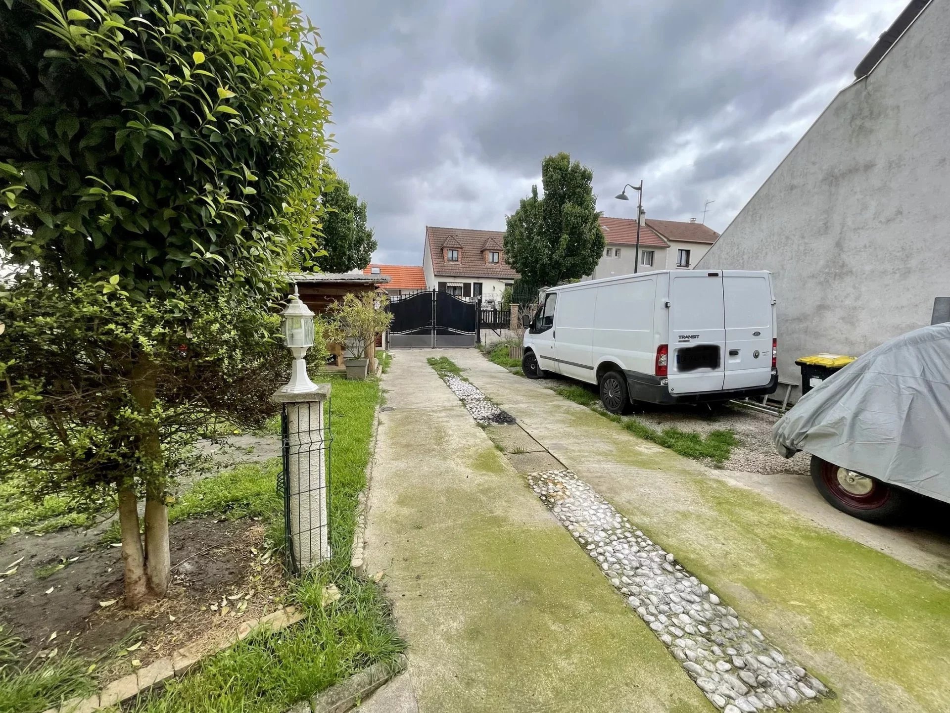 LE BLANC MESNIL - SQUARE STALINGRAD