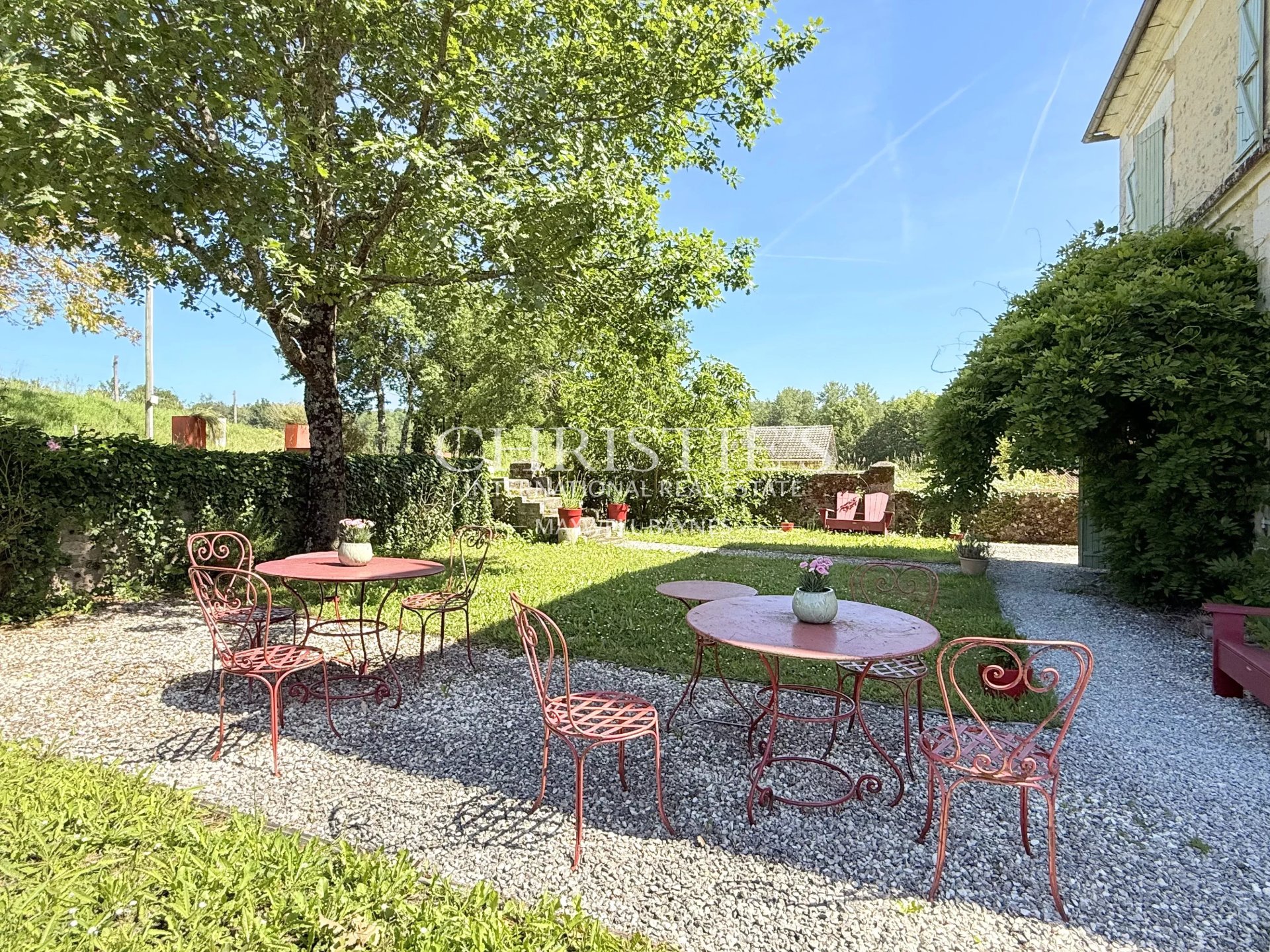 9 Bedroom Villa/Townhouse's Image 6