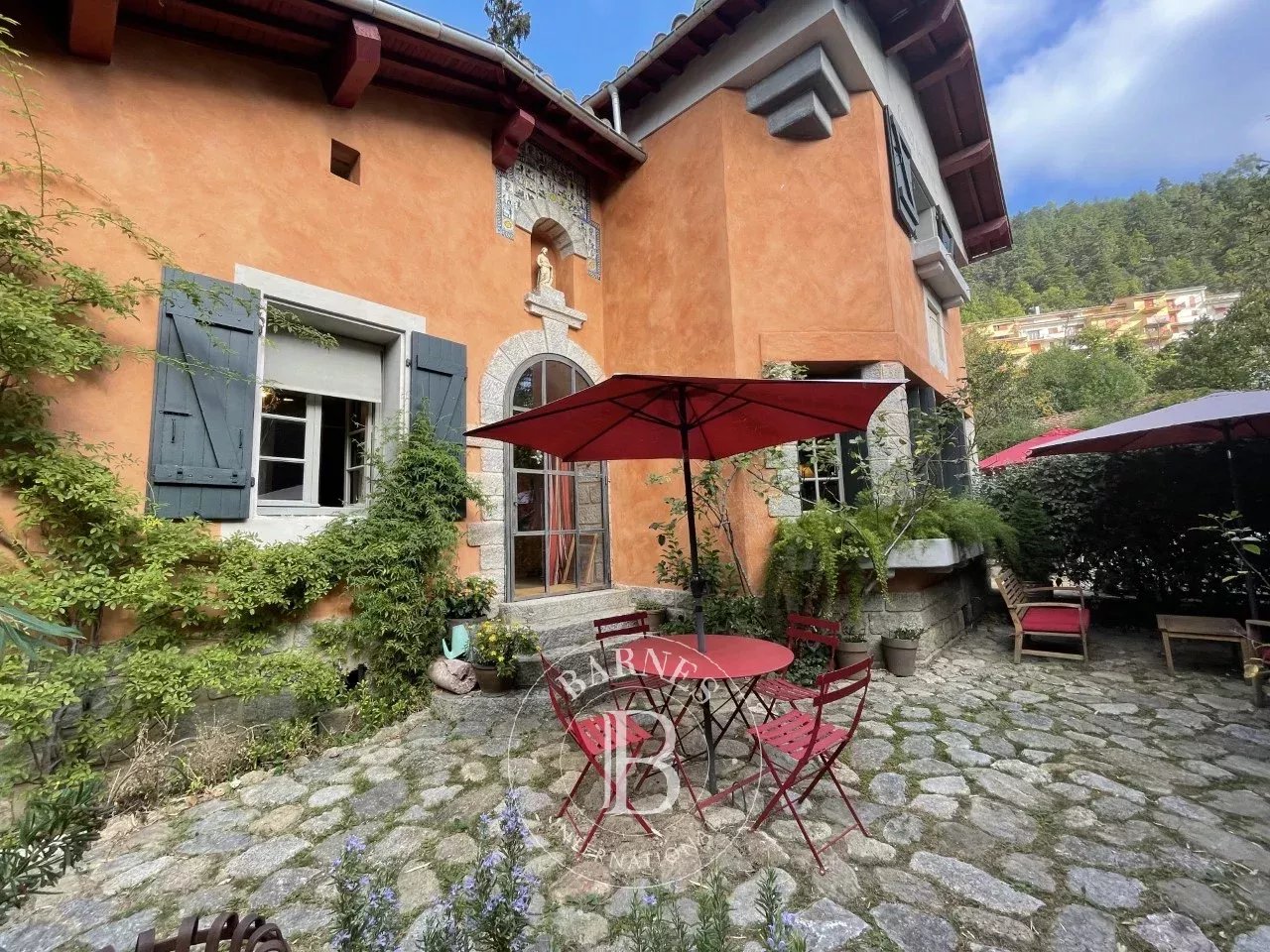 Köy evi Vernet-les-Bains