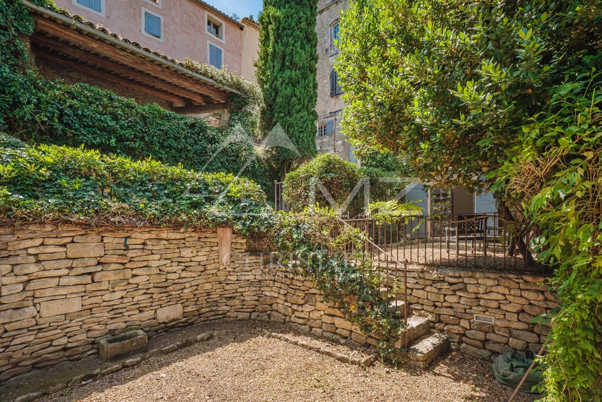 2 Bedroom Villa/Townhouse's Image 3