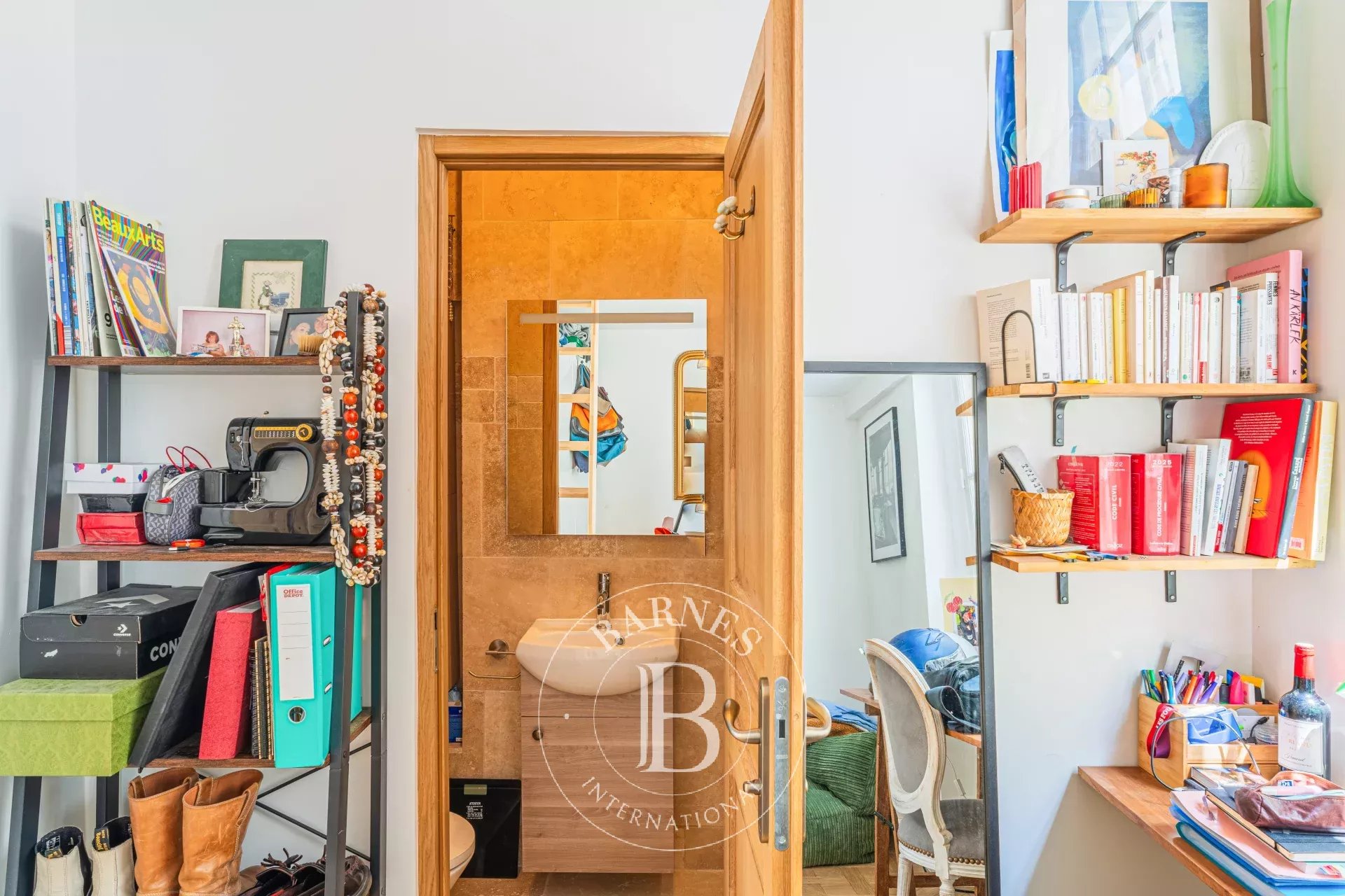 Daire Paris 4ème - picture 12