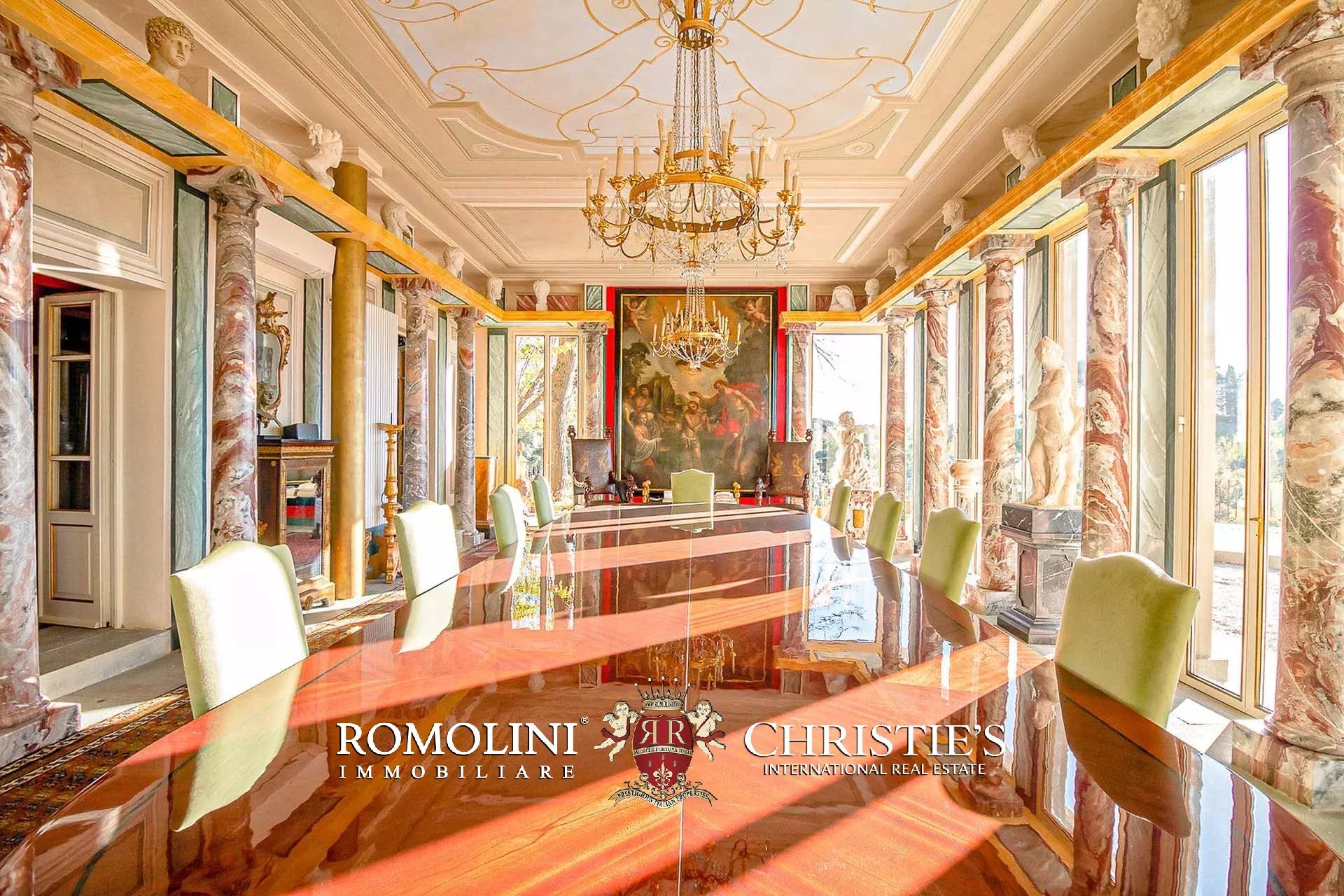 27 Bedroom Villa/Townhouse's Image 21