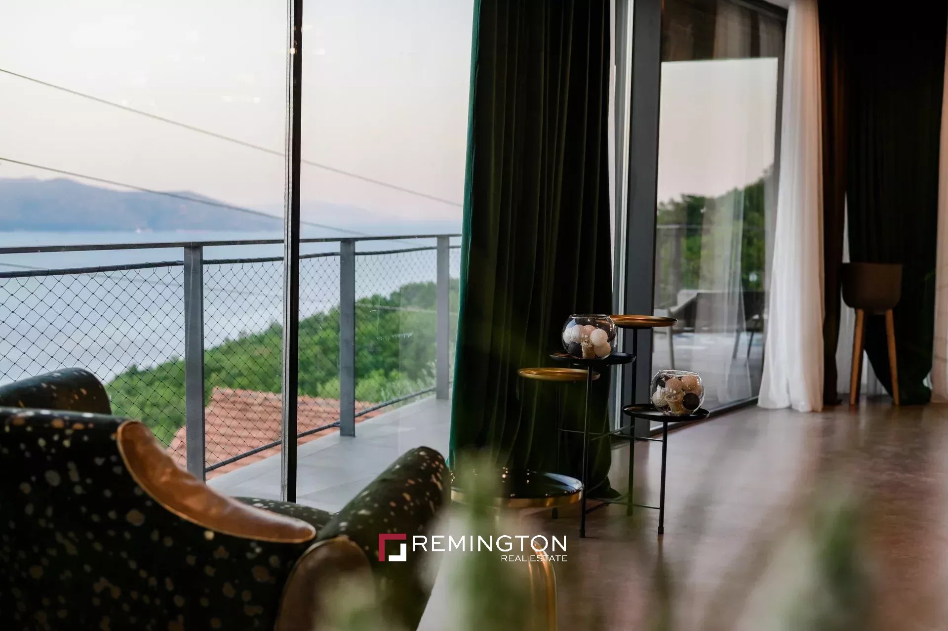 5 Bedroom Villa/Townhouse's Image 9