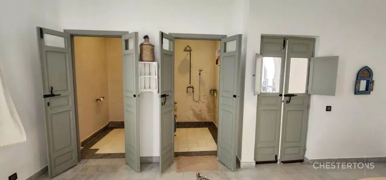 Image of Villa - 14 Bedrooms for Sale in Marrakech-Ménara-Marrakech-Morocco, Image 37