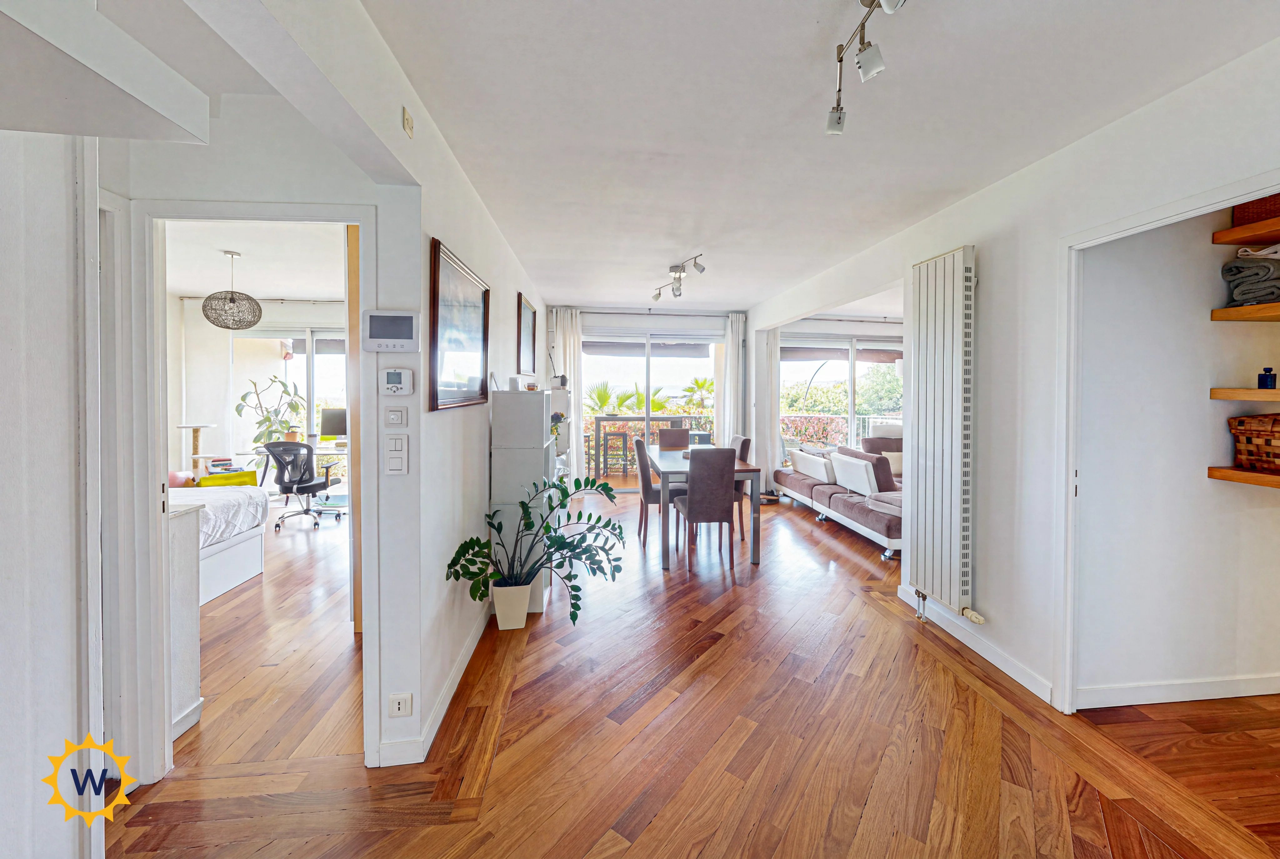 Domaine Hameau de Puissanton – Maison 148m² avec vue mer panoramique, jardin, piscine et tennis — photo 9