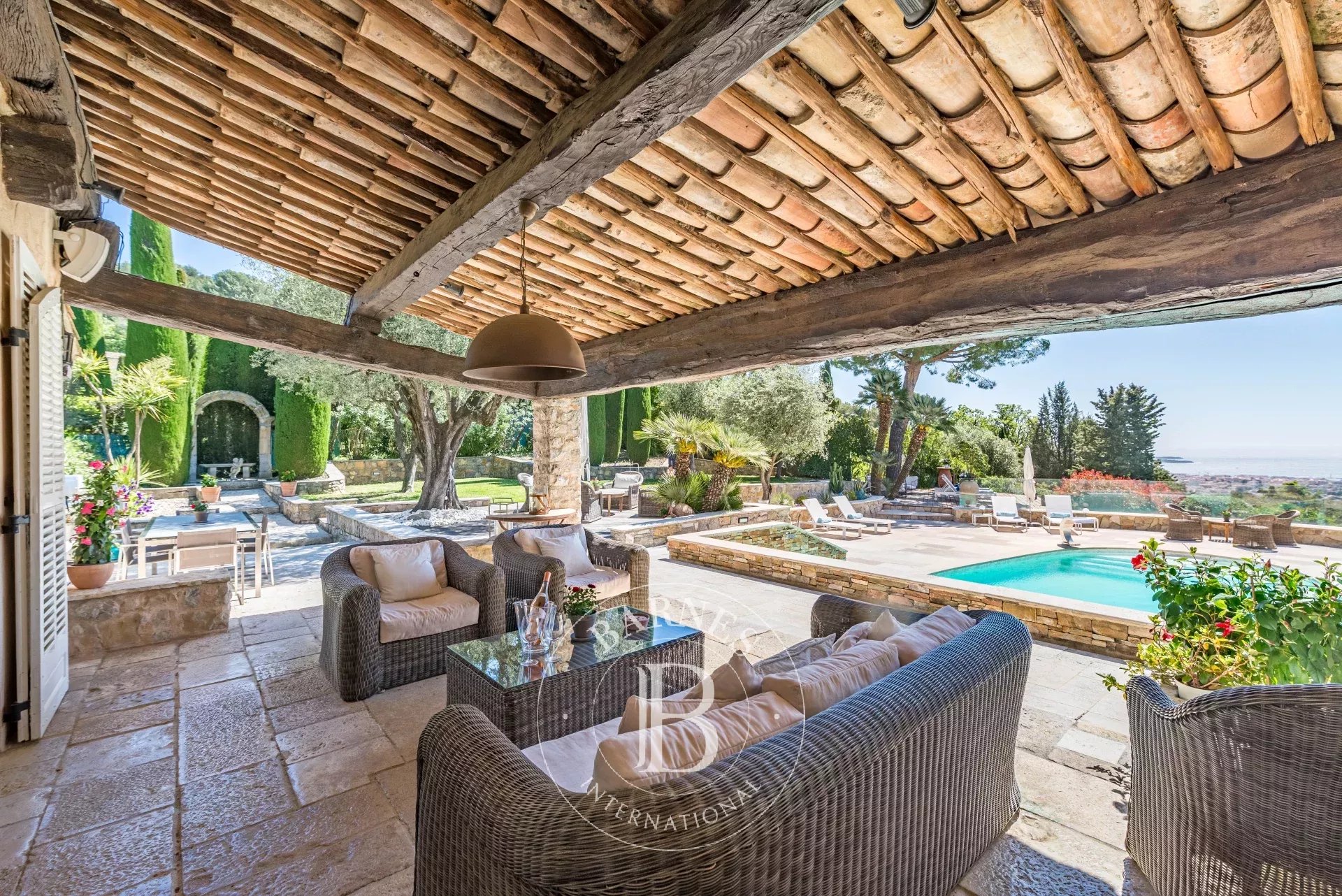 Villa Mougins  -  ref 2217122 (picture 3)