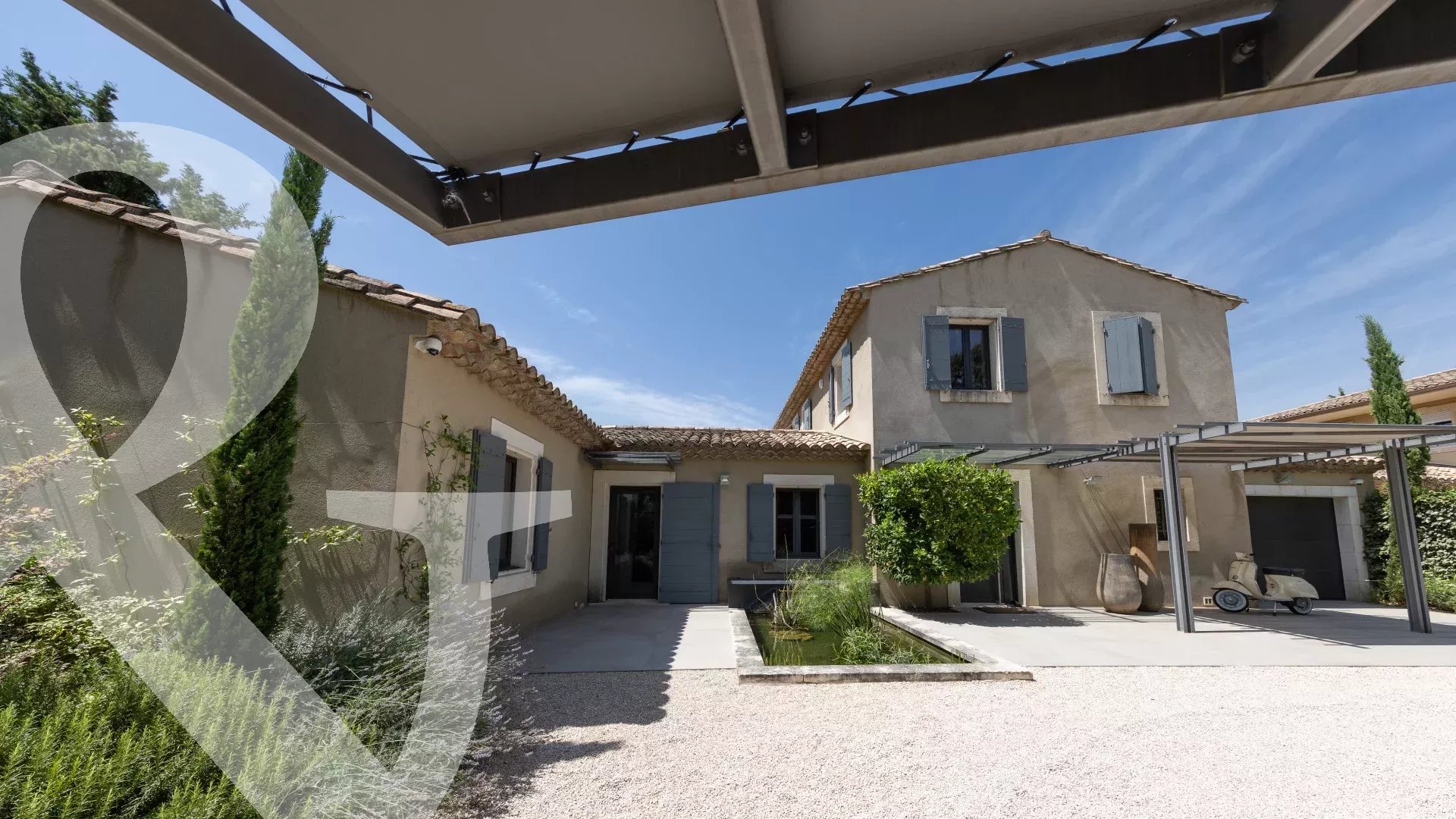 Belle maison provençale