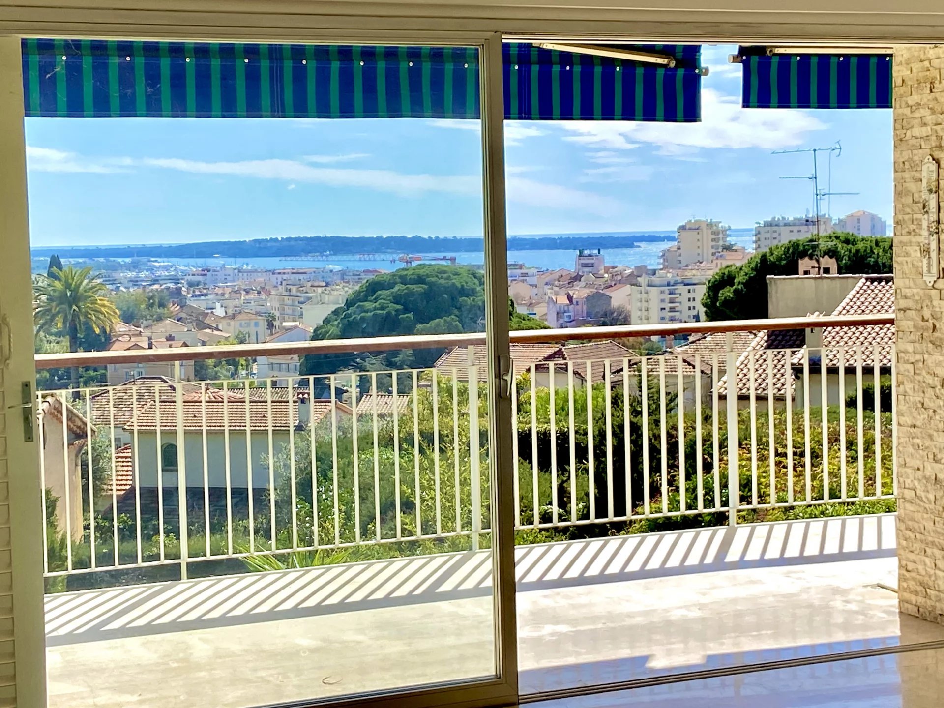 06400 CANNES APPARTEMENT