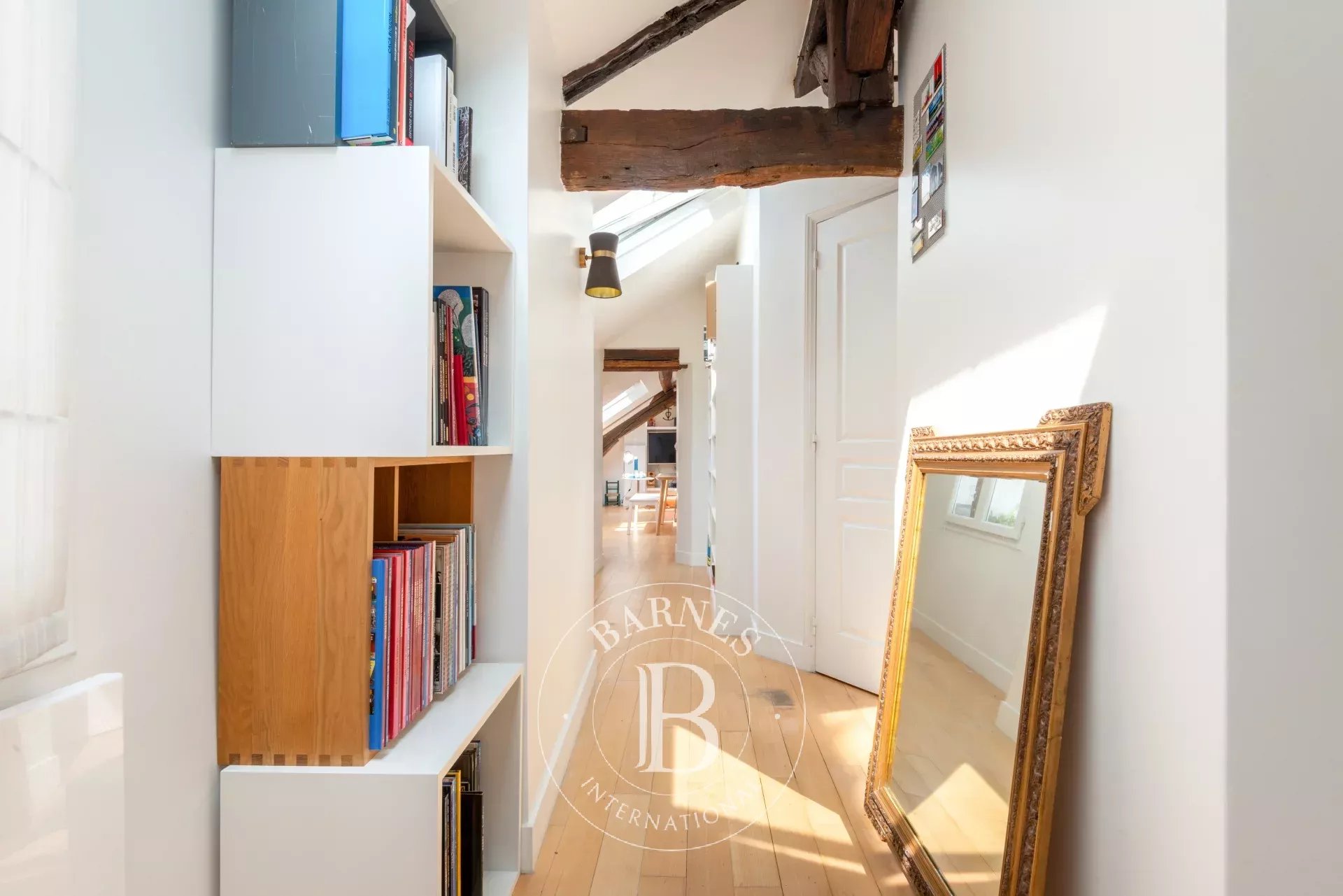 Daire Paris 4ème - picture 13