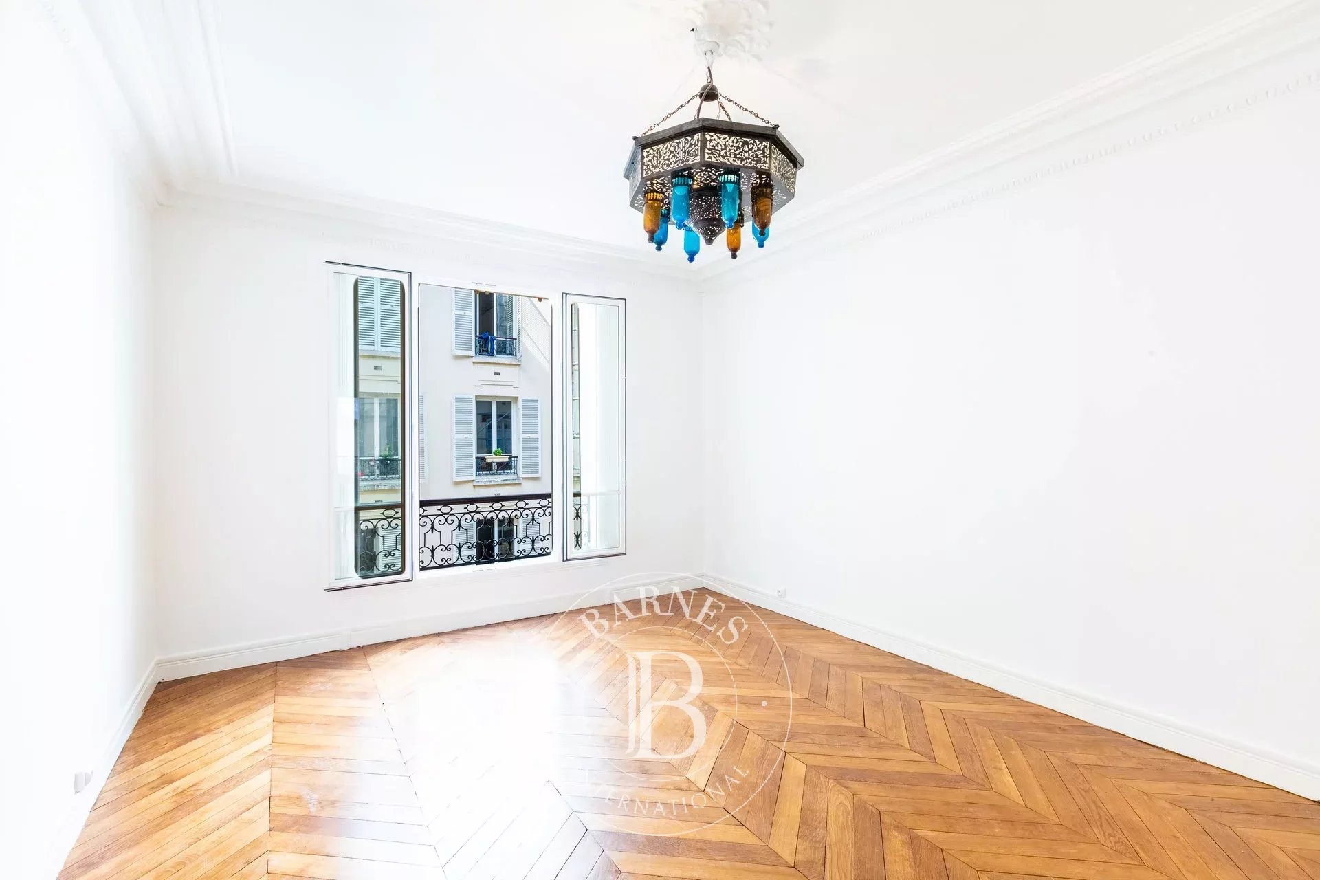 Daire Paris 9ème - picture 6