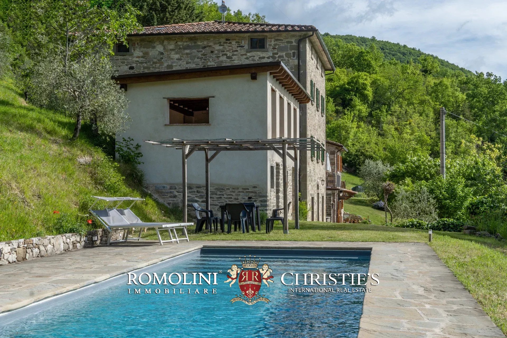 6 Bedroom Villa/Townhouse's Image 28