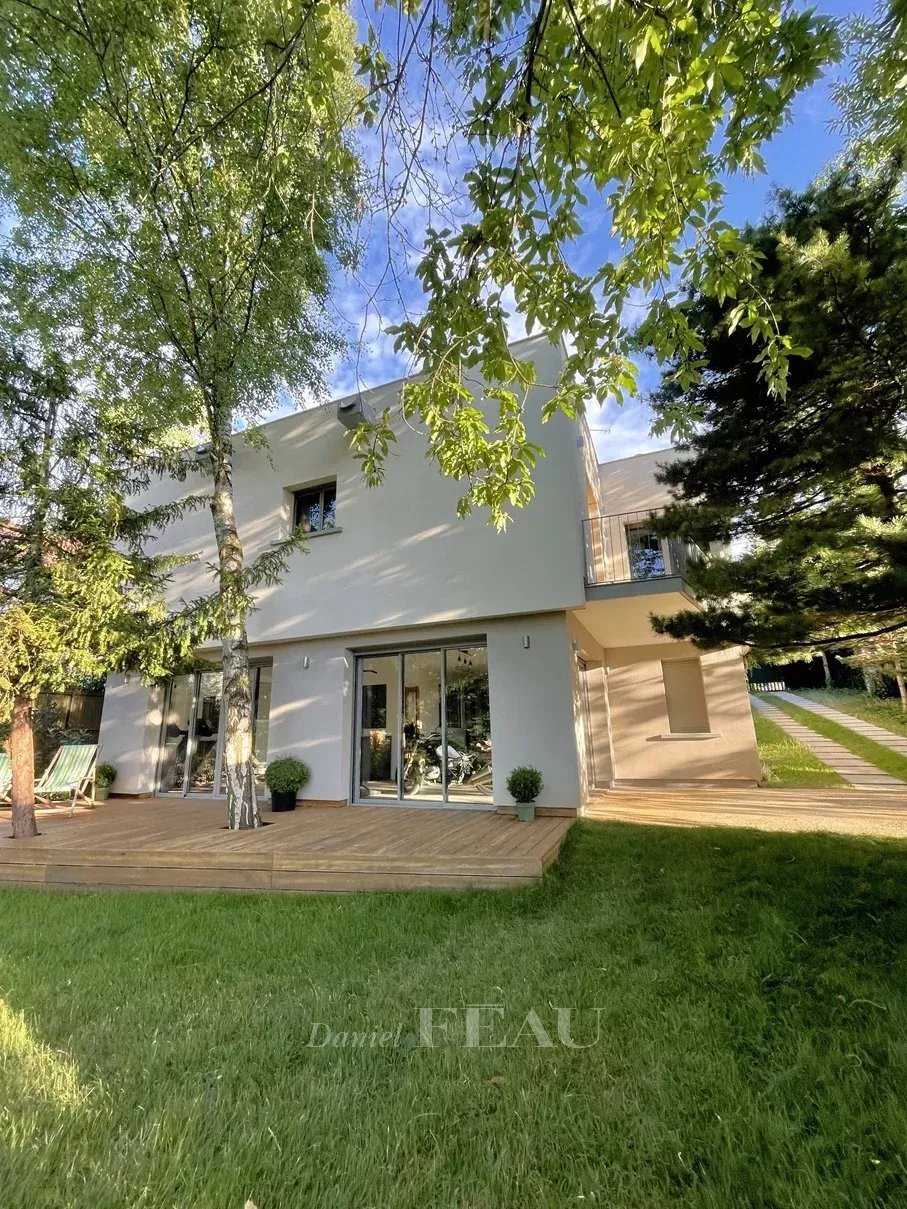 4 Bedroom Villa/Townhouse's Image 13