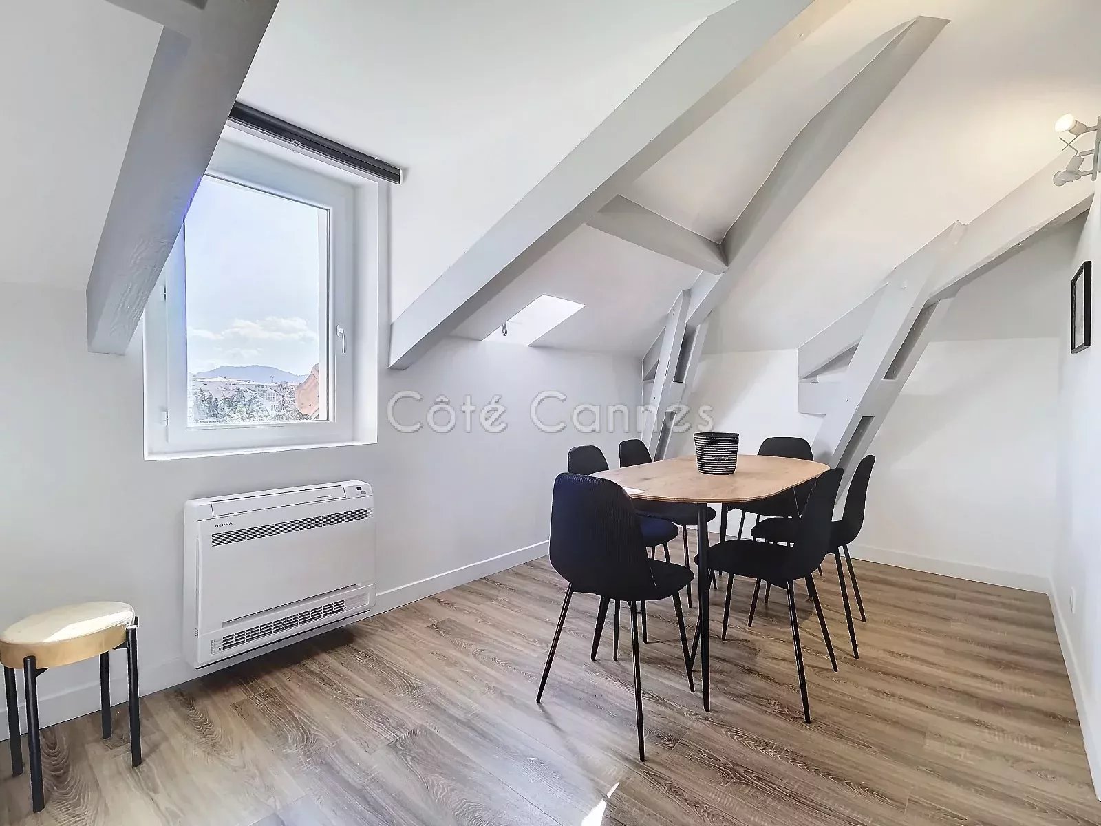 Sale Apartment Cannes-la-Bocca