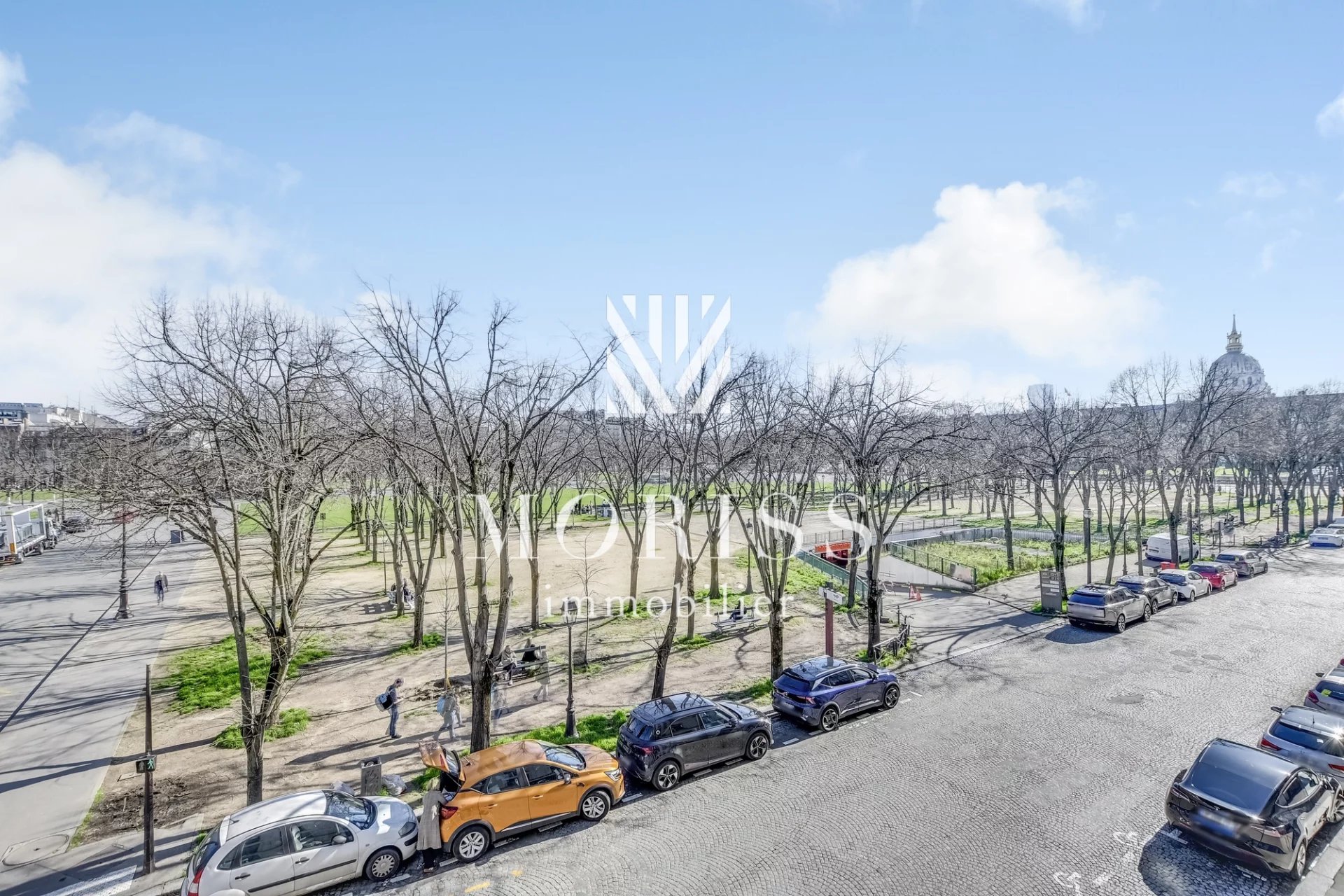 APPARTEMENT 5 PIECES - 3 CHAMBRES - ESPLANADE DES INVALIDES - Image Array