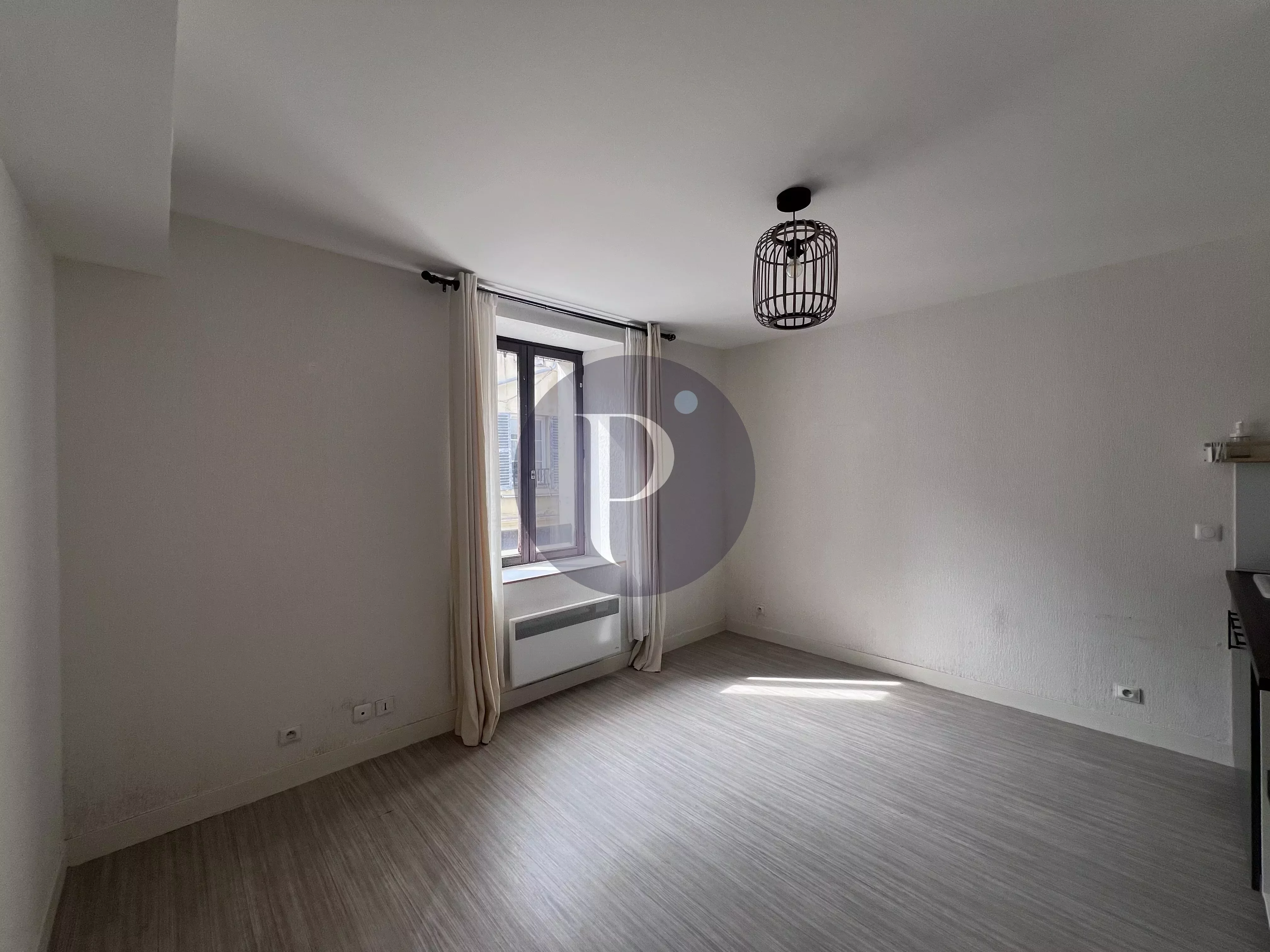 location-appartement-2-pieces-verrieres-le-buisson-83877256