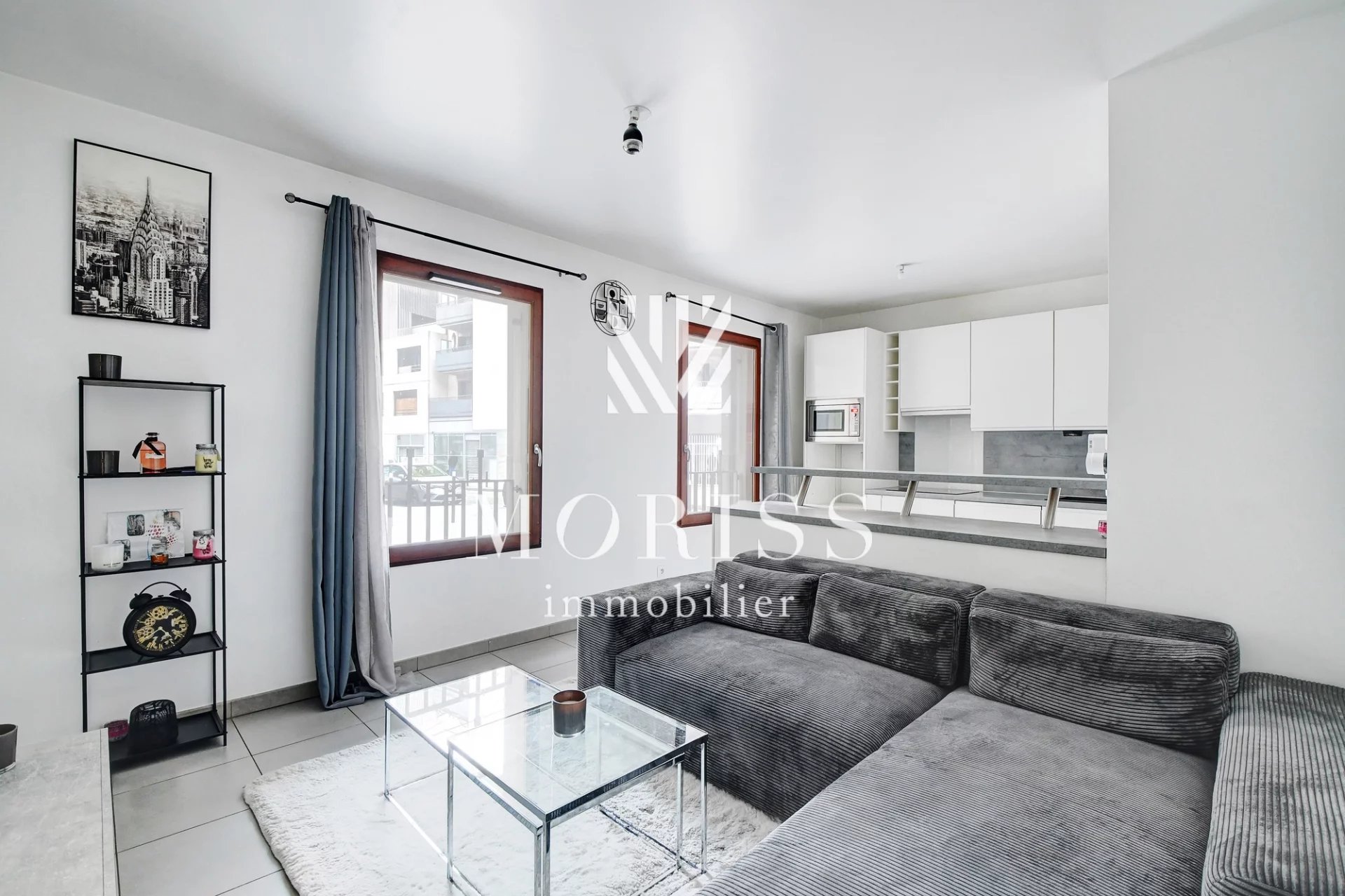 Appartement 3 pièces / 46m2 / Ligne 13 / Métro Porte de Paris 93 - Image 1