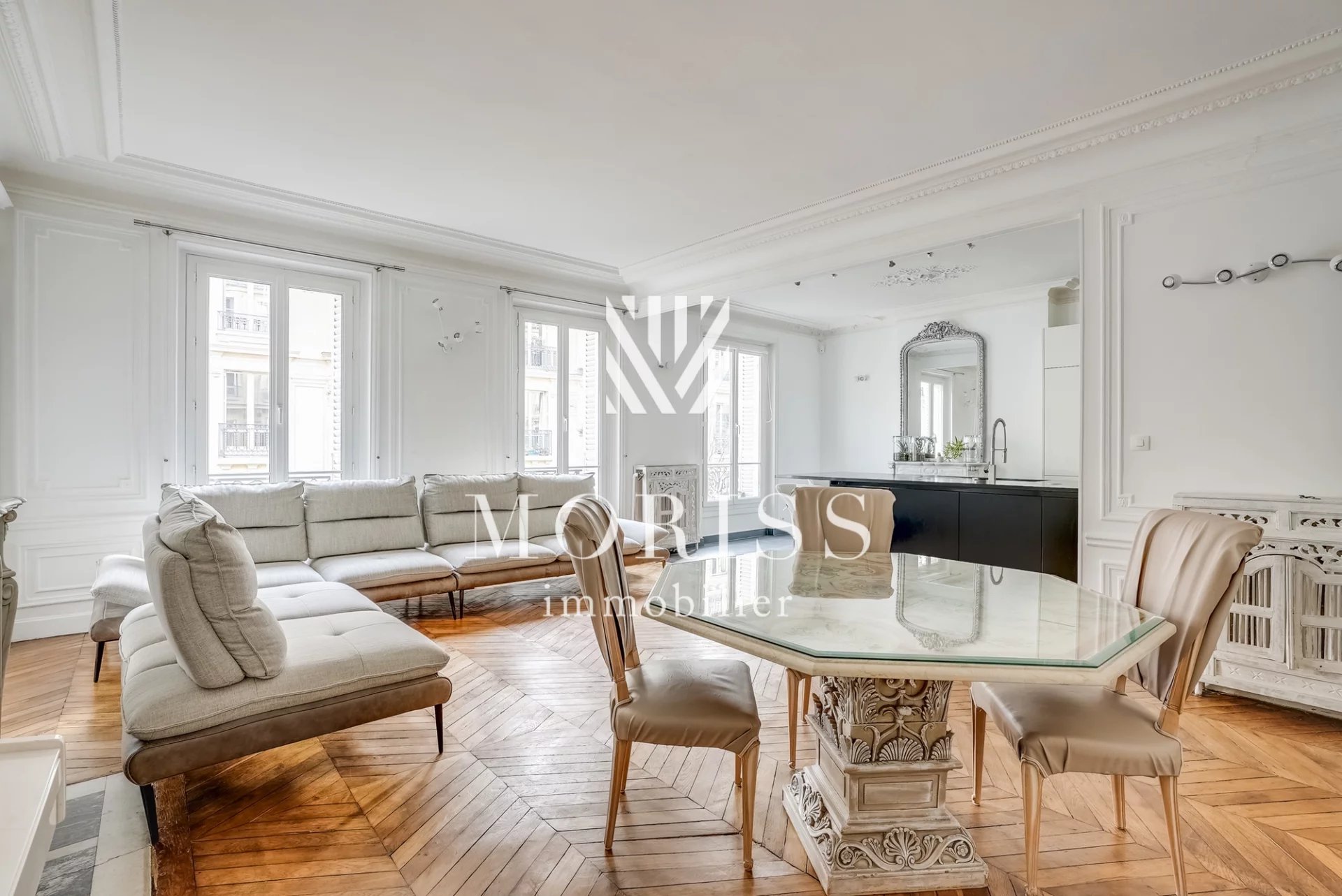 APPARTEMENT 5 PIÈCES - QUARTIER MAUBEUGE / ROCHECHOUART - 75009 - Image 1