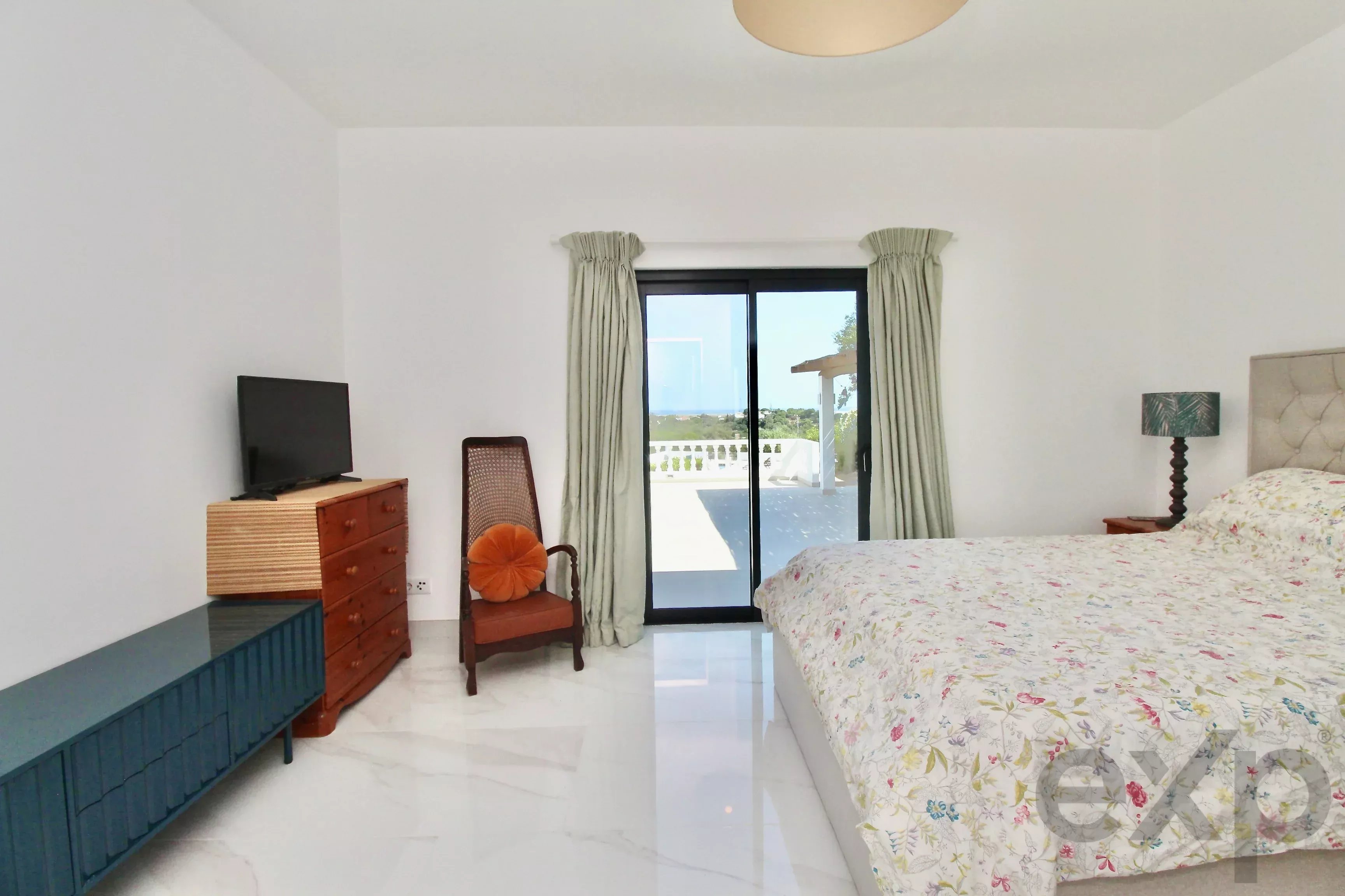 Stunning Sea-View Villa with Heated Pool, Guest Annex, Double Garage and Independent Ruin 87110490 image 22