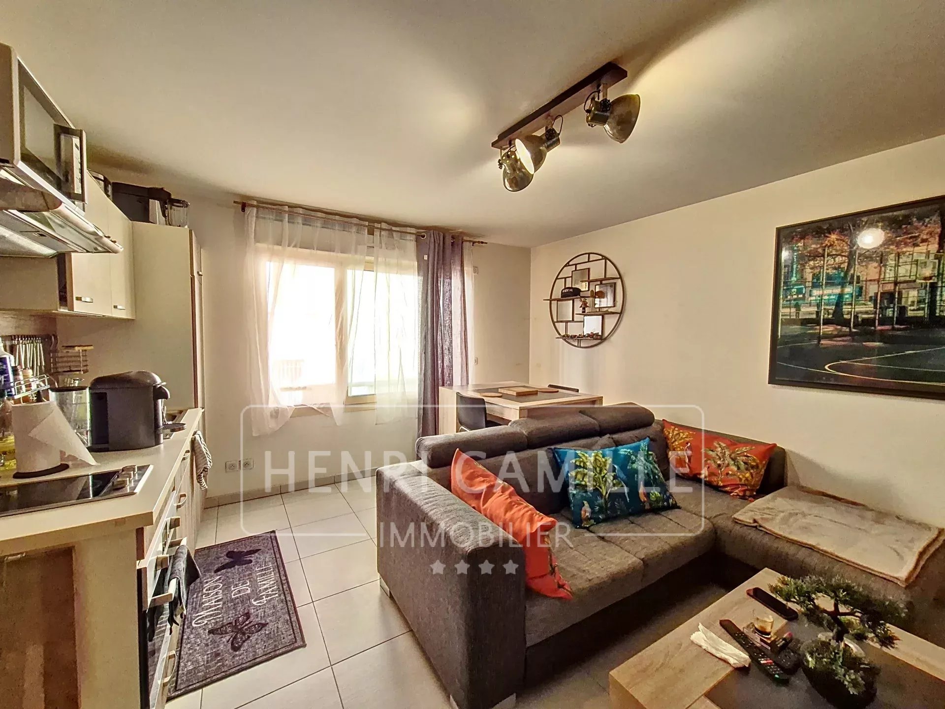 Agence immobilière de 