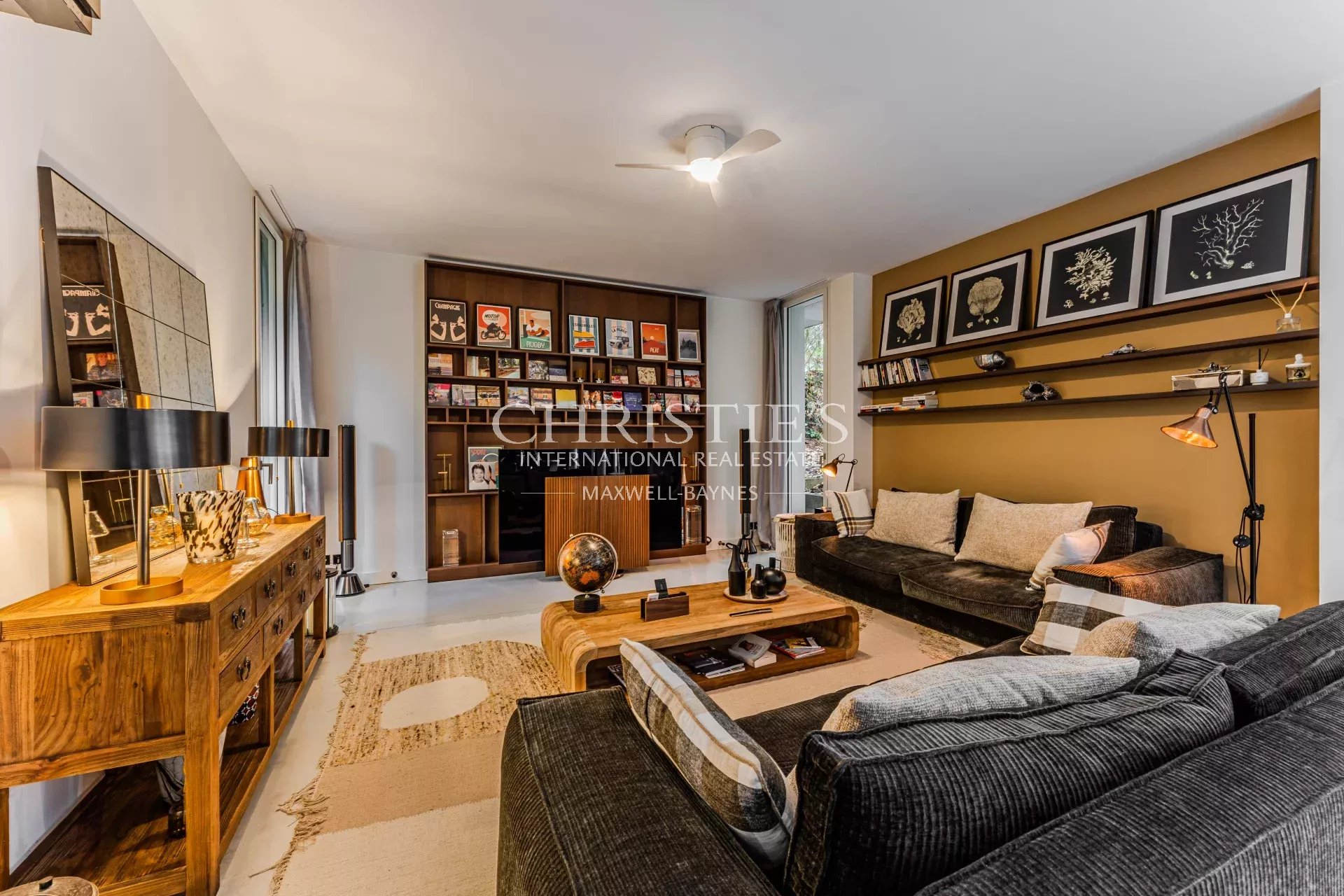 5 Bedroom Villa/Townhouse's Image 5