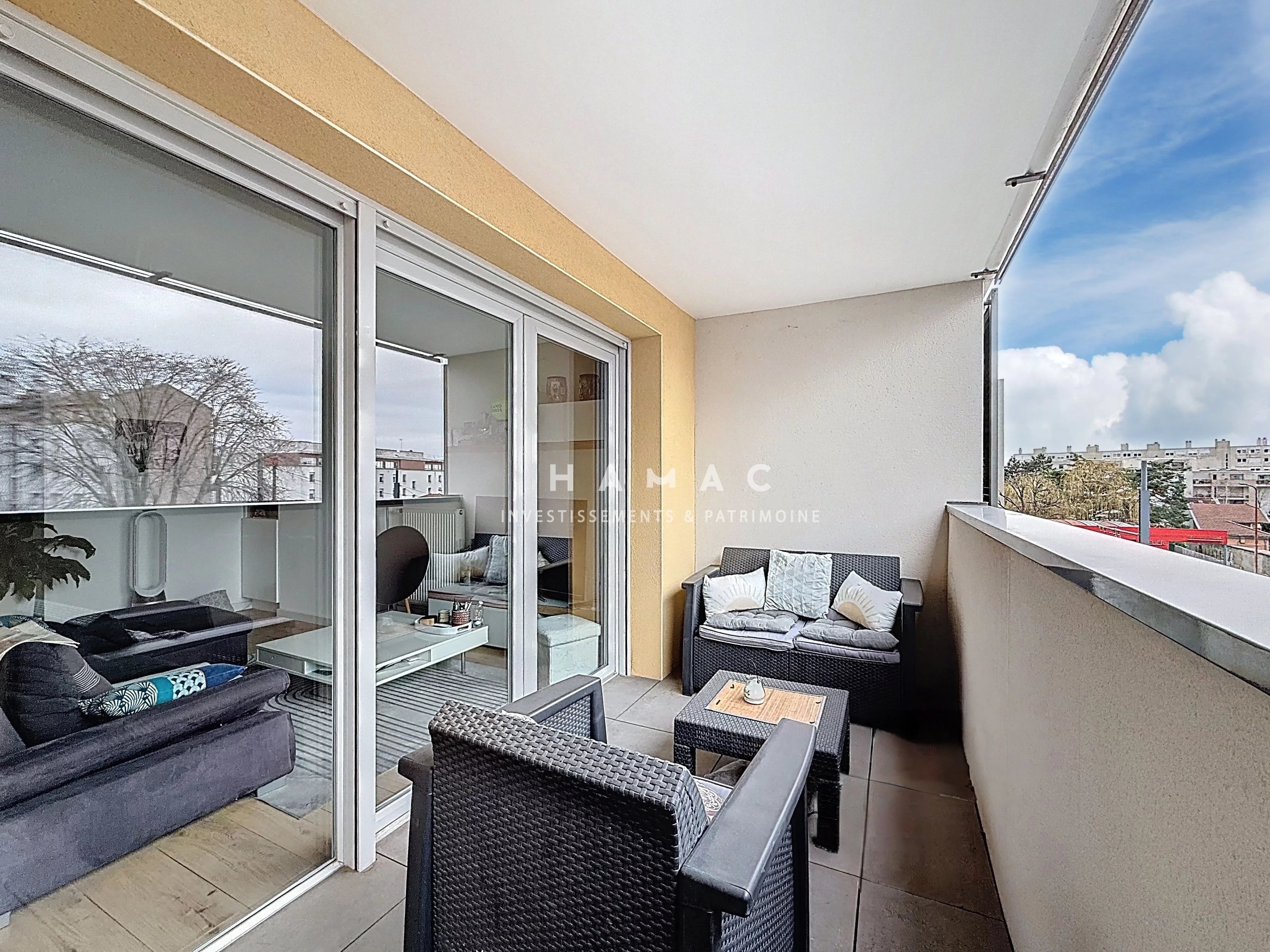 Agence immobilière de 