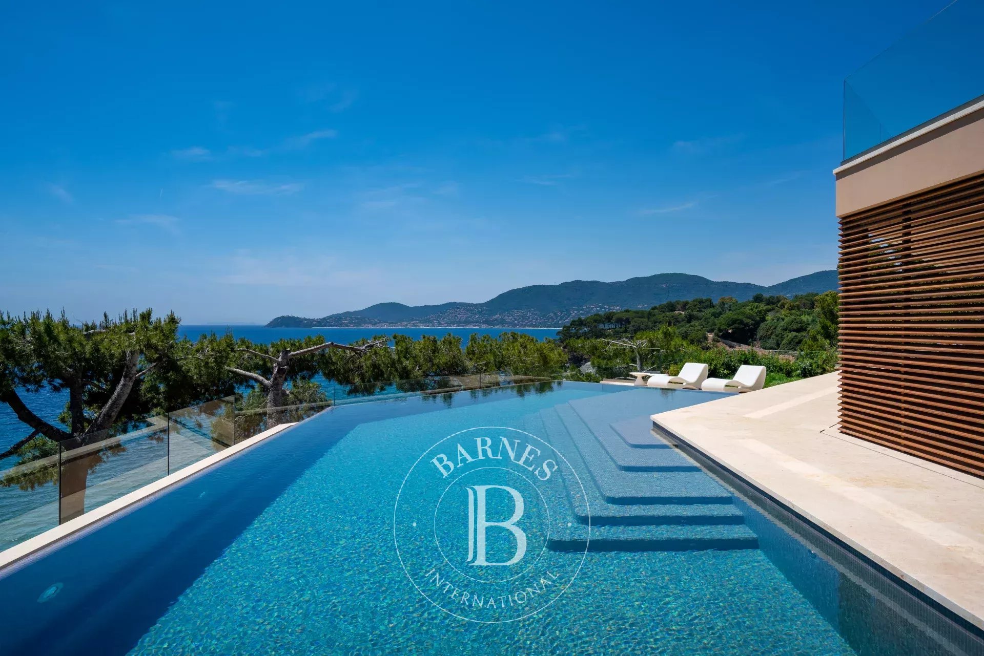 Villa La Croix-Valmer  -  ref 84947854 (picture 2)