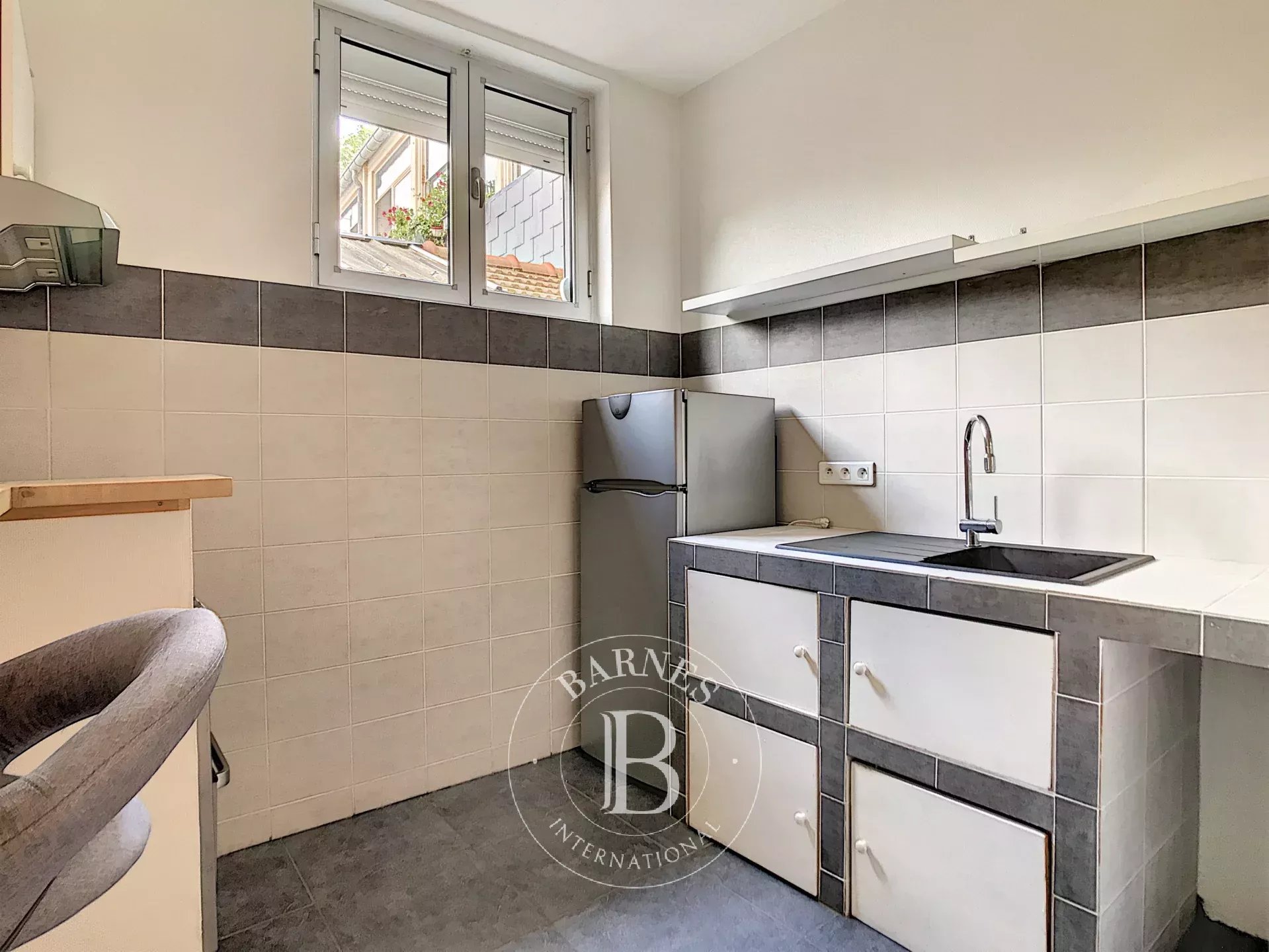 Daire Paris 18ème - picture 9