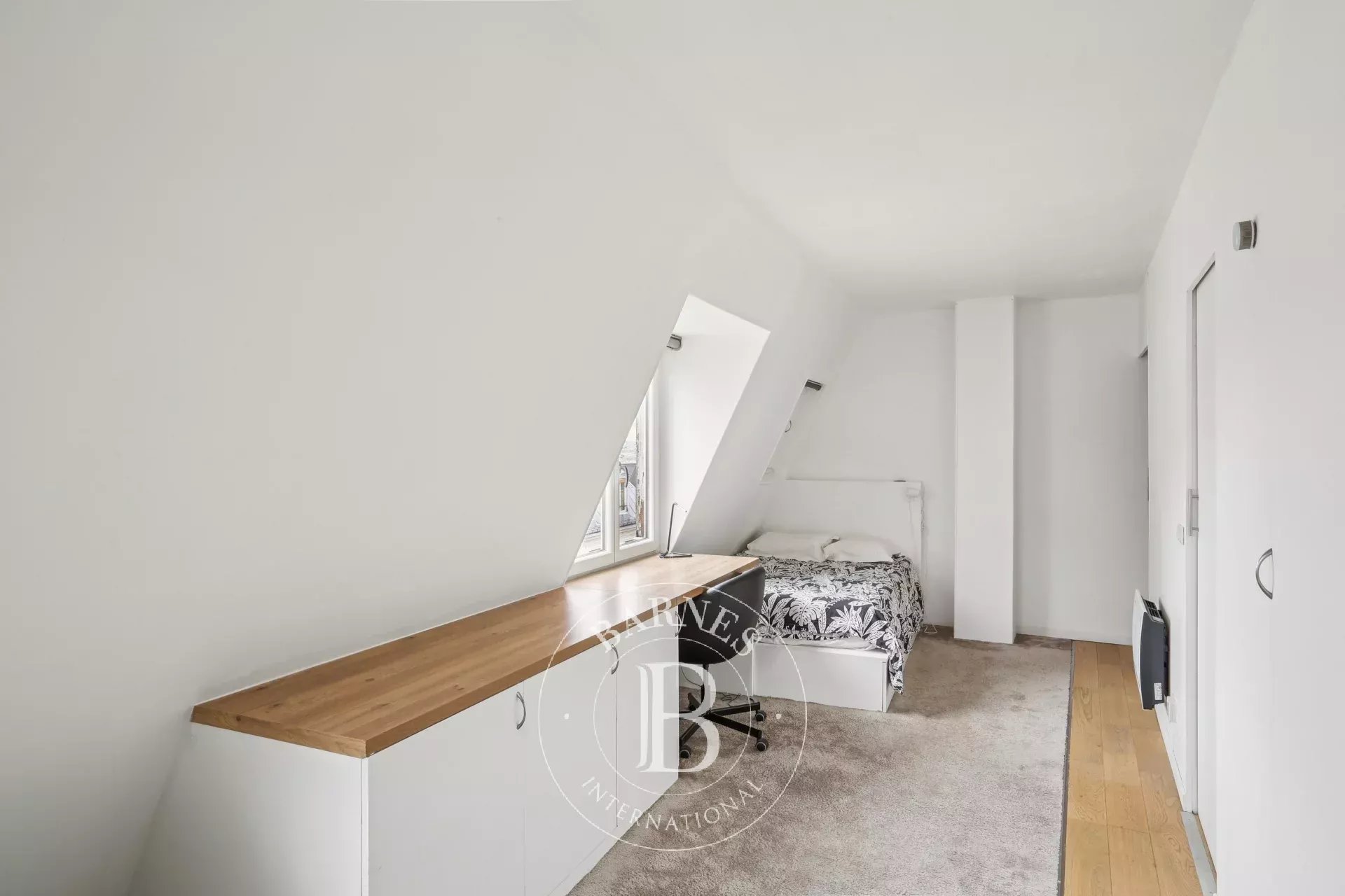 Daire Paris 7ème - picture 10