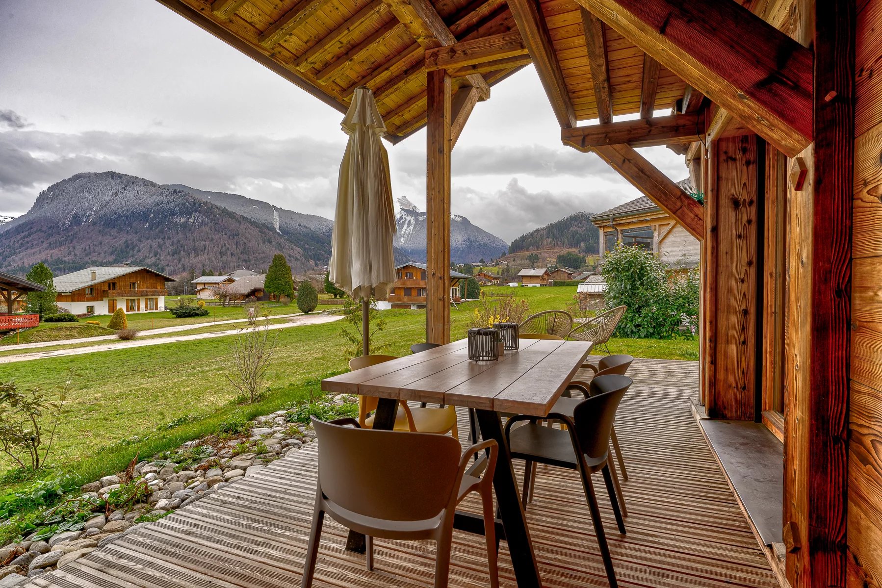 Photo of ESSERT-ROMAND - Recently built, quality 5 bedroom chalet in the heart of Essert-Romand