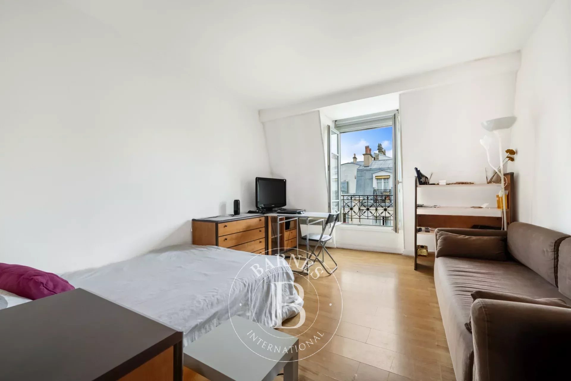 Daire Paris 4ème - picture 19