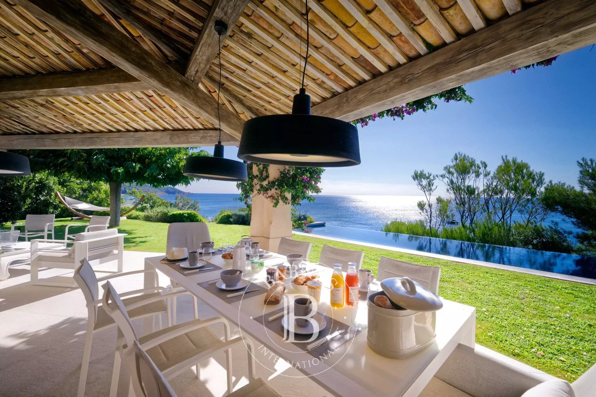 Villa Saint-Tropez  -  ref 2648932 (picture 2)