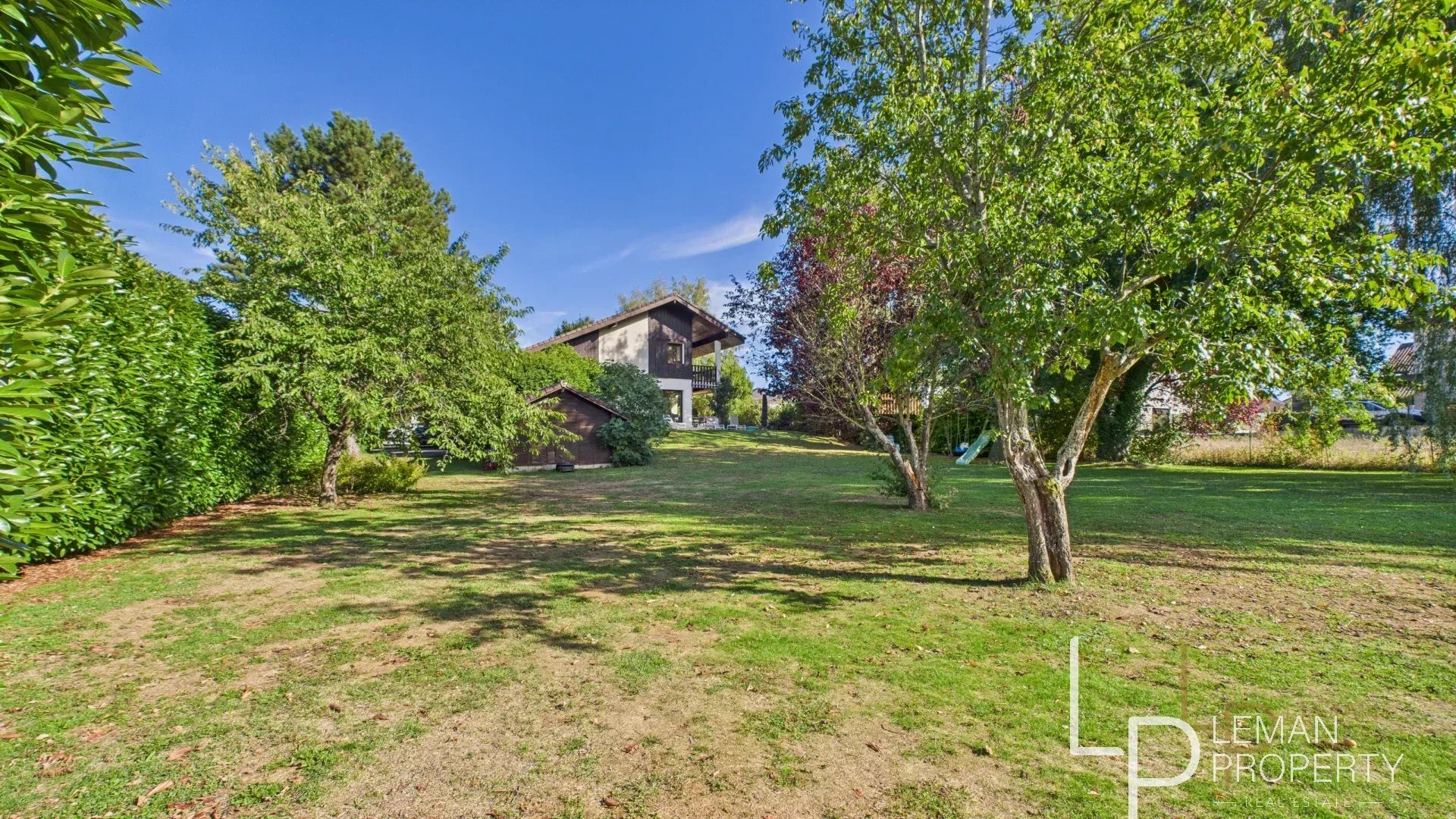 L'agence Leman property vous propose un maison à la vente