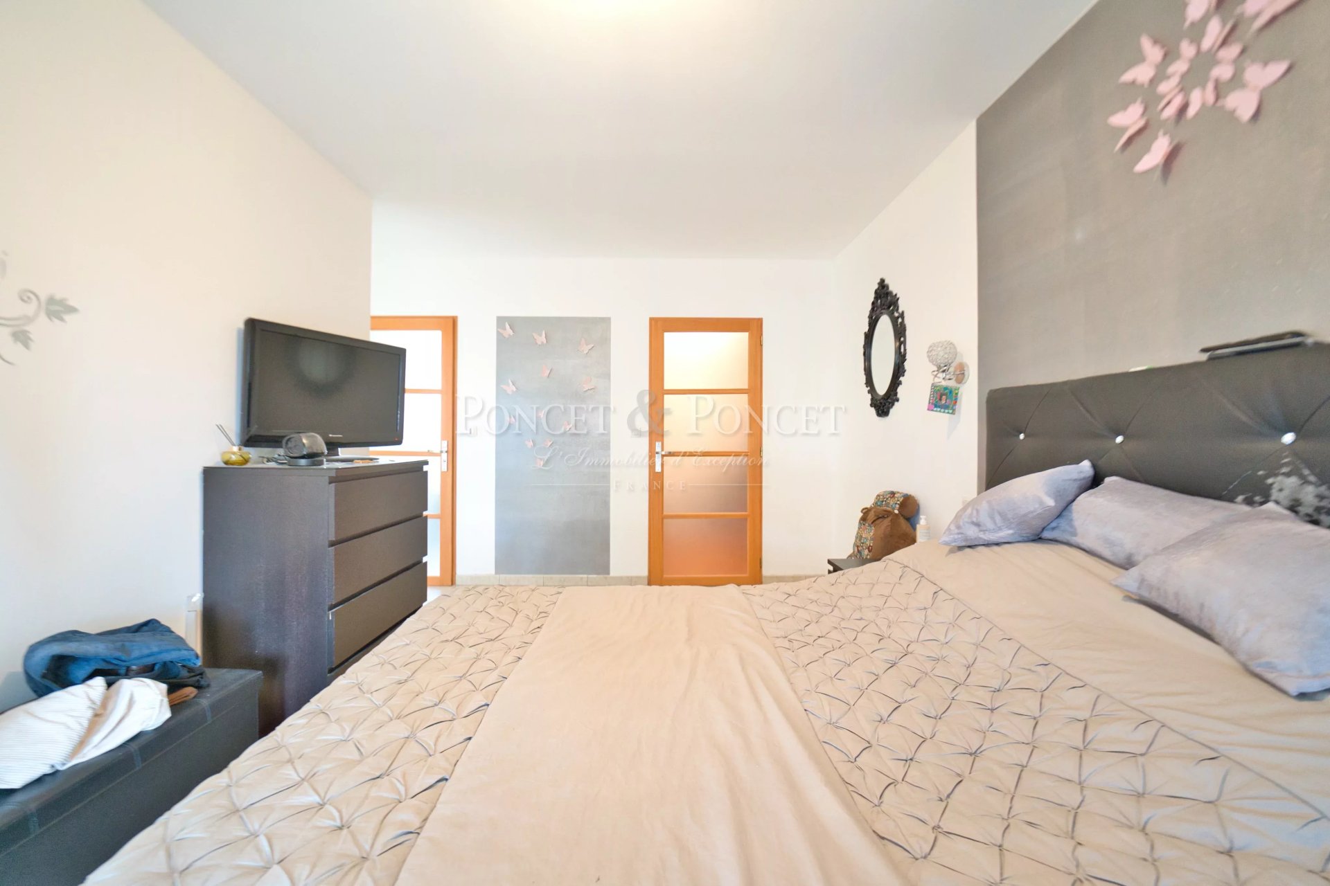 4 Bedroom Villa/Townhouse's Image 8