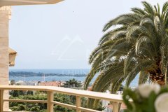 Superb apartment with panoramic sea view — photo 6 of 7
