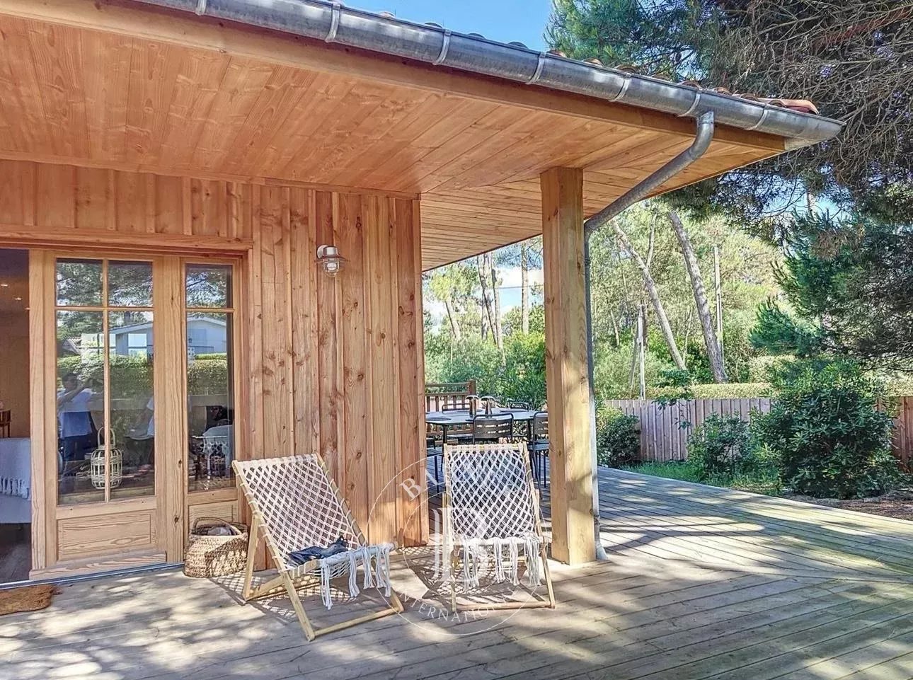 TYPICAL FERRET CAPIENNE RENOVATED VILLA, IN THE HEART OF THE CAP FERRET VILLAGE - picture 4