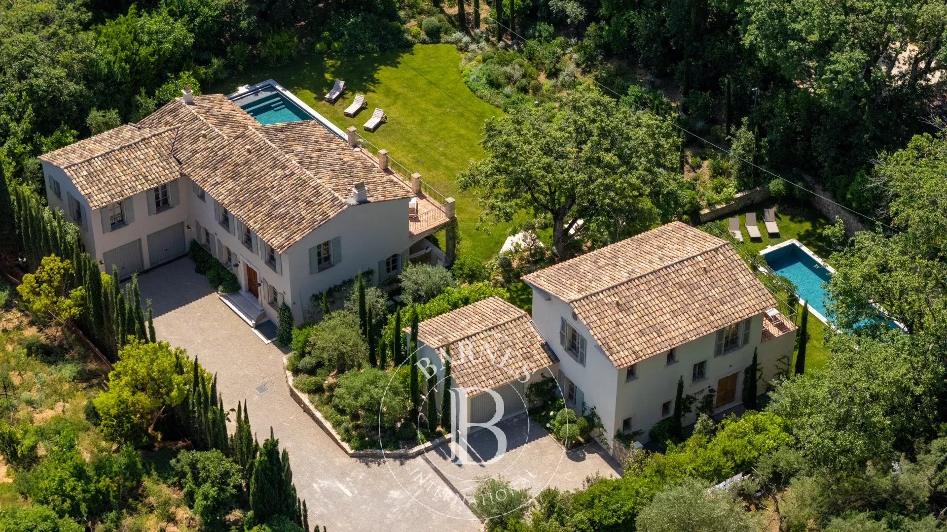 Villa Saint-Tropez  -  ref 87060663 (picture 1)